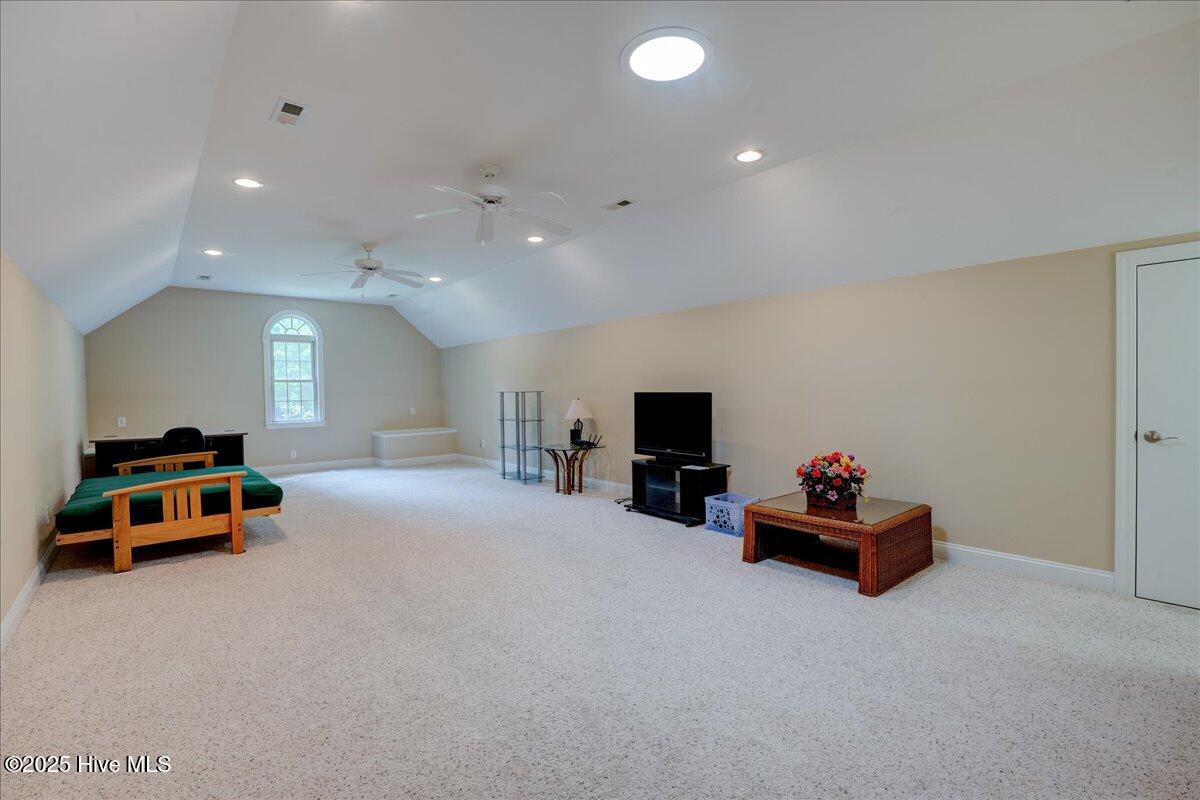 100 Knollwood Court Property Photo 35