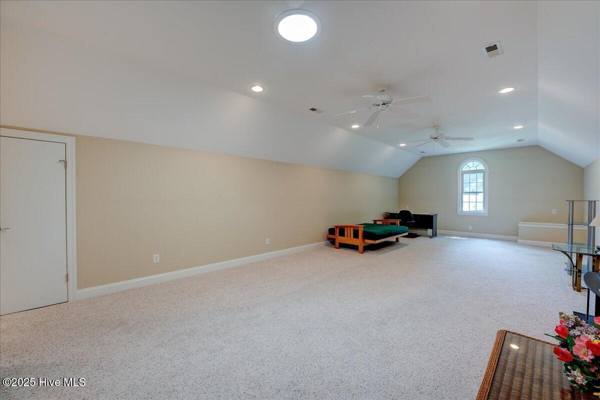 100 Knollwood Court Property Photo 40