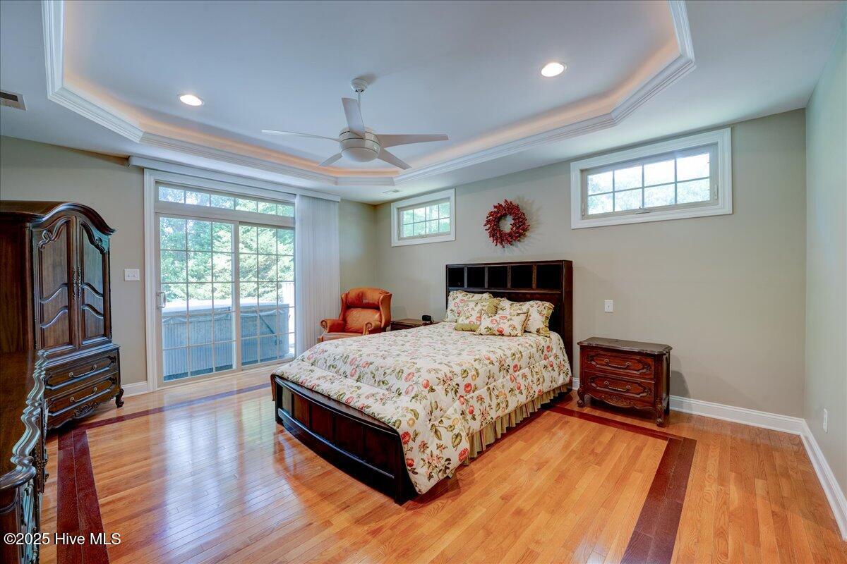 100 Knollwood Court Property Photo 43