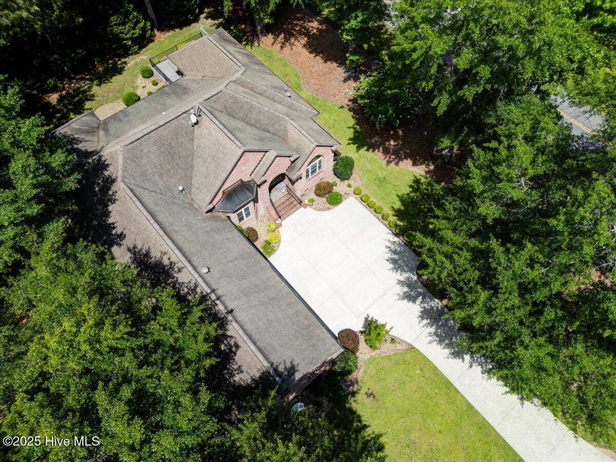 100 Knollwood Court Property Photo 59