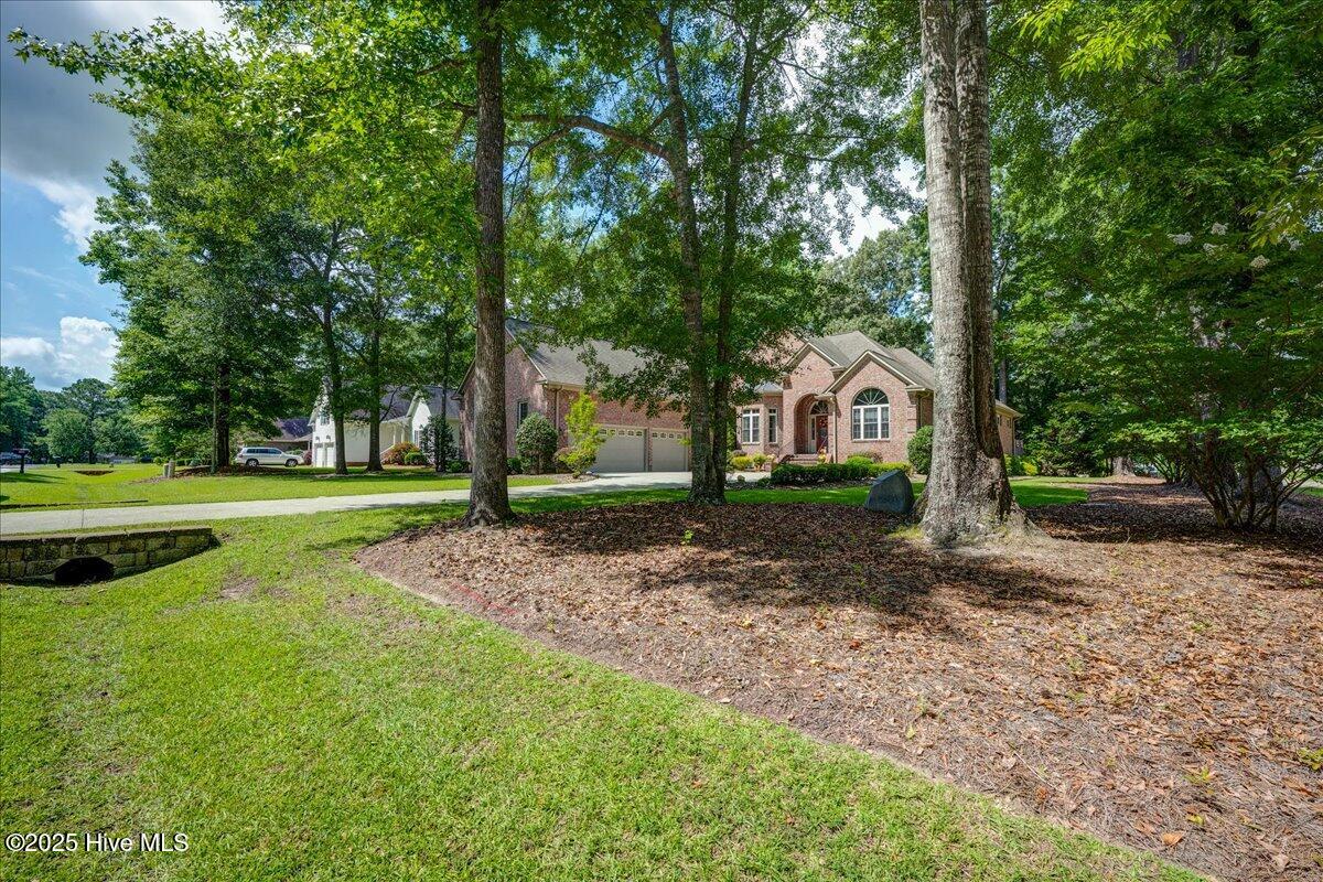100 Knollwood Court Property Photo 67