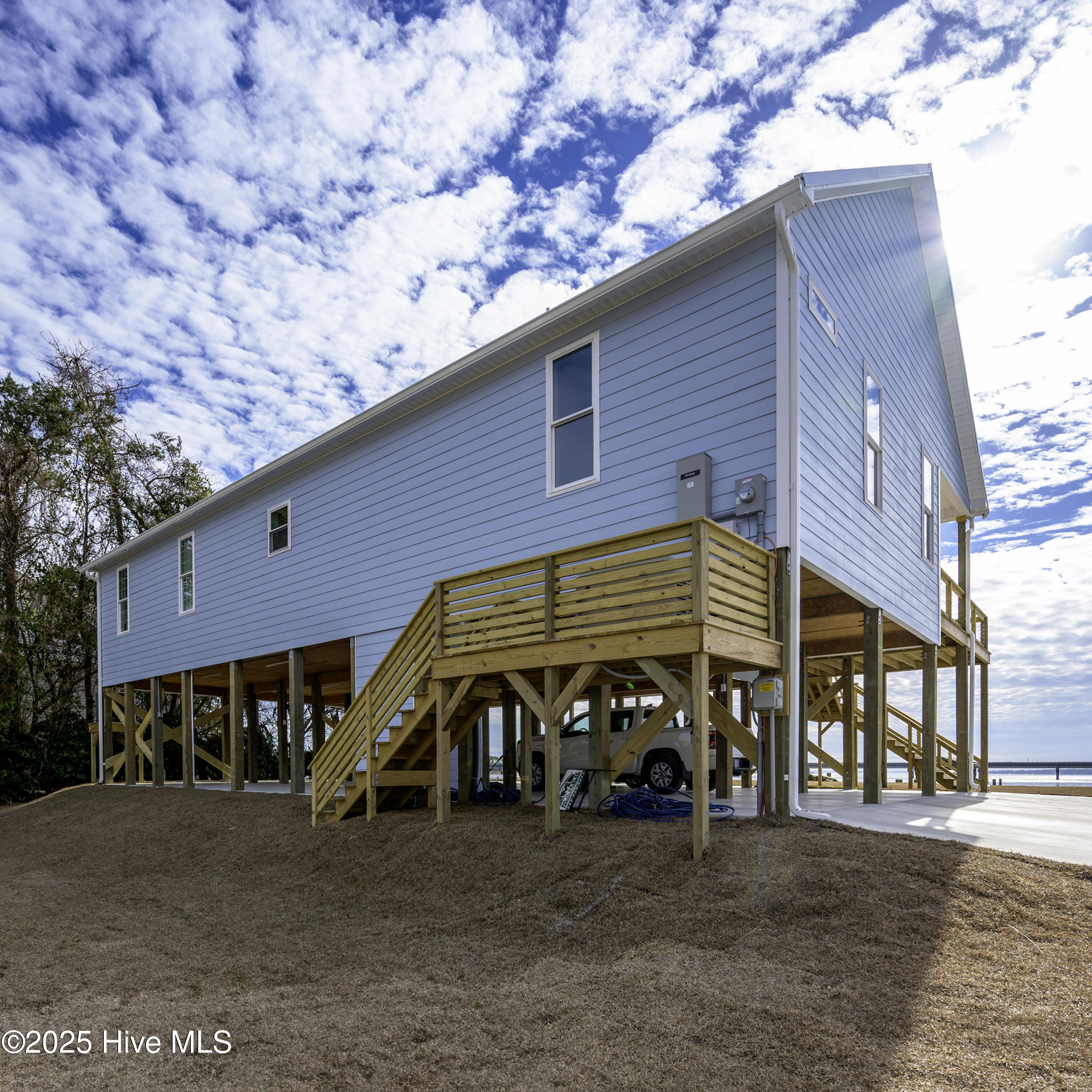103 Inverness Point Property Photo 16