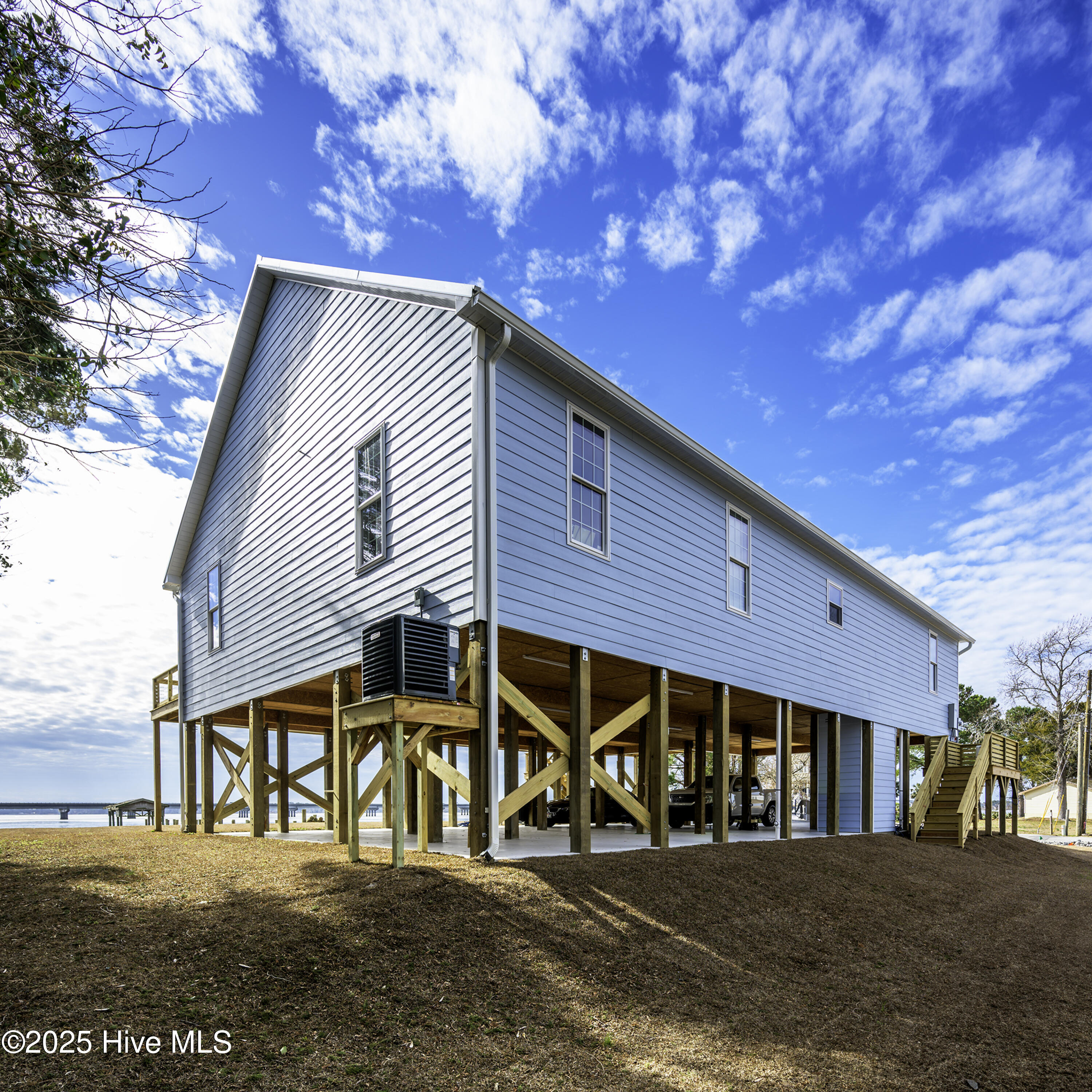 103 Inverness Point Property Photo 17