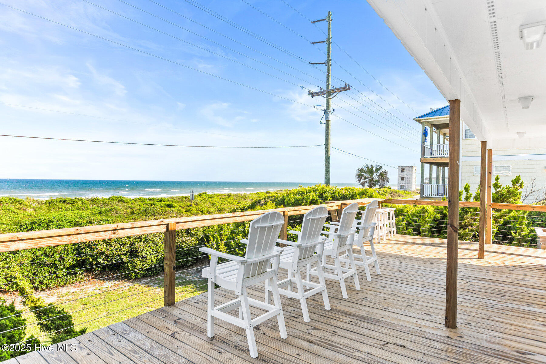 2905 S Shore Drive Property Photo 8