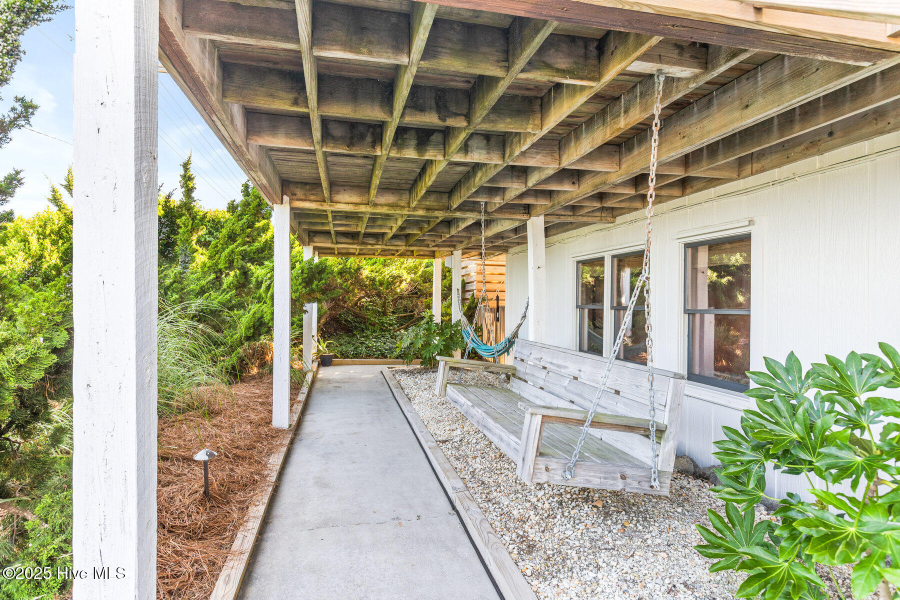 2905 S Shore Drive Property Photo 47