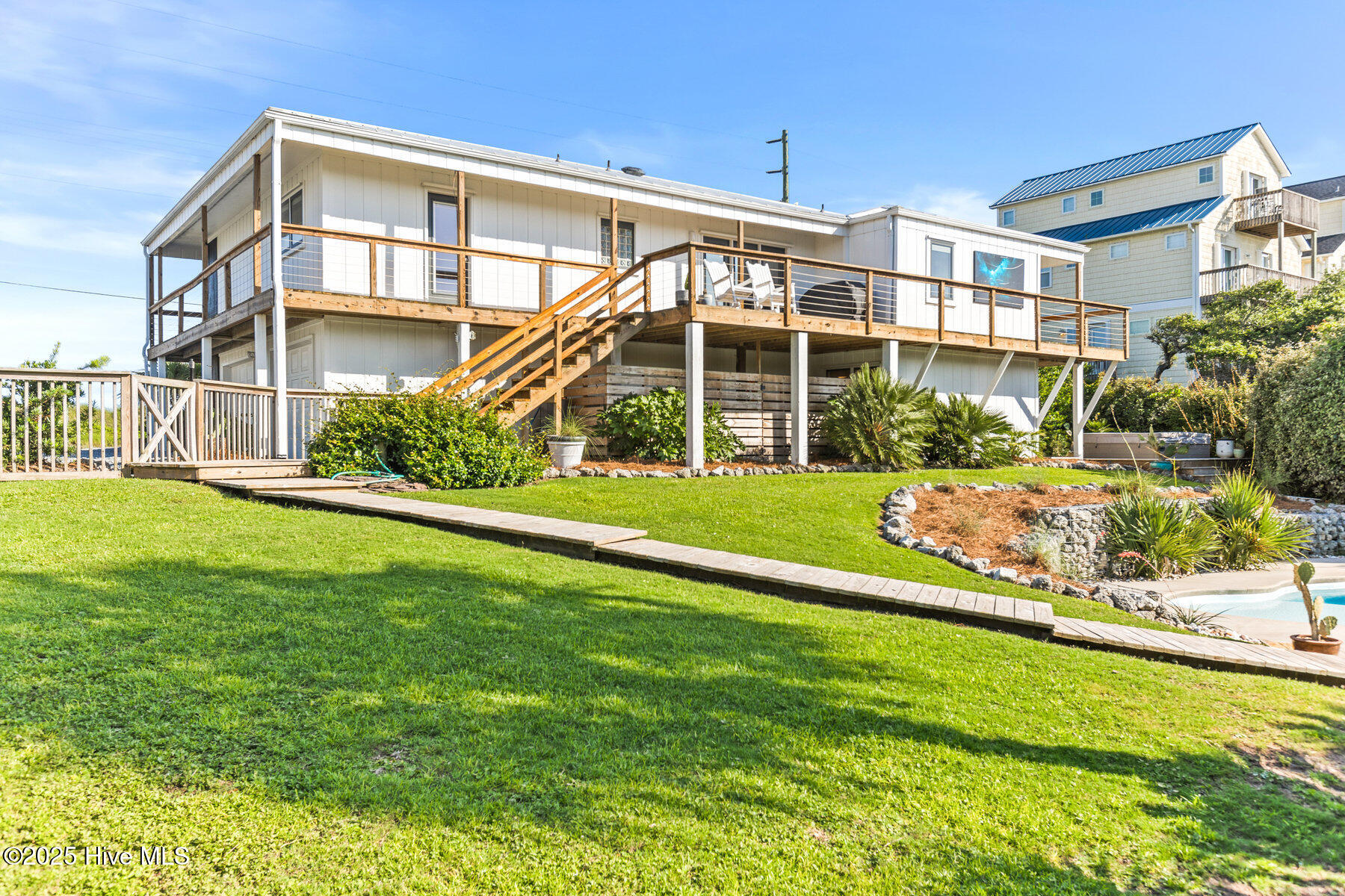 2905 S Shore Drive Property Photo 51