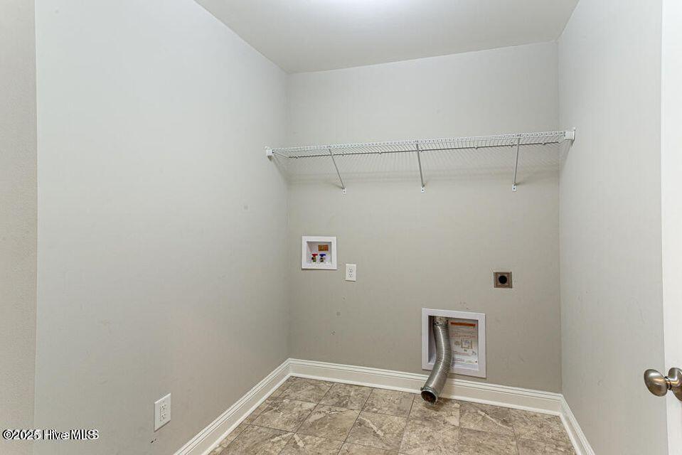 6 Overpeck Lane Property Photo 23