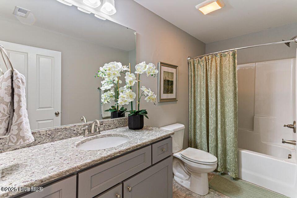6 Overpeck Lane Property Photo 25