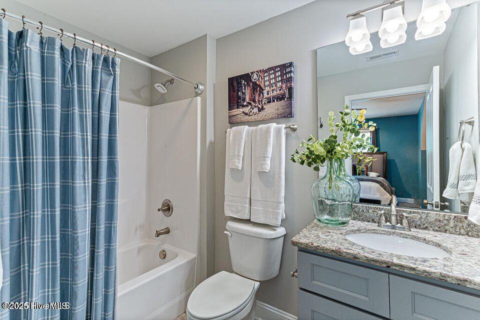 6 Overpeck Lane Property Photo 30