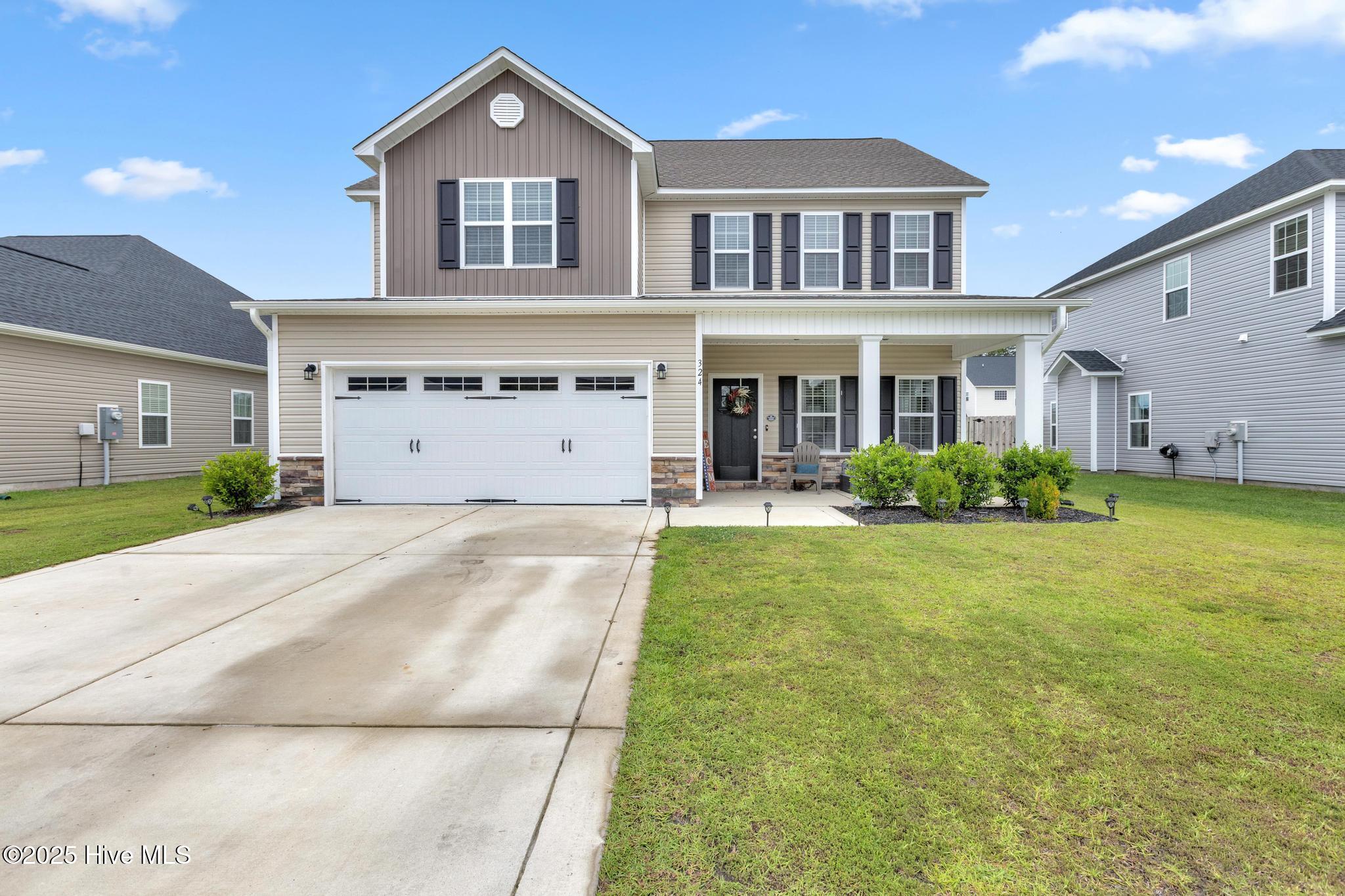 324 Windmill Light Way Property Photo 1