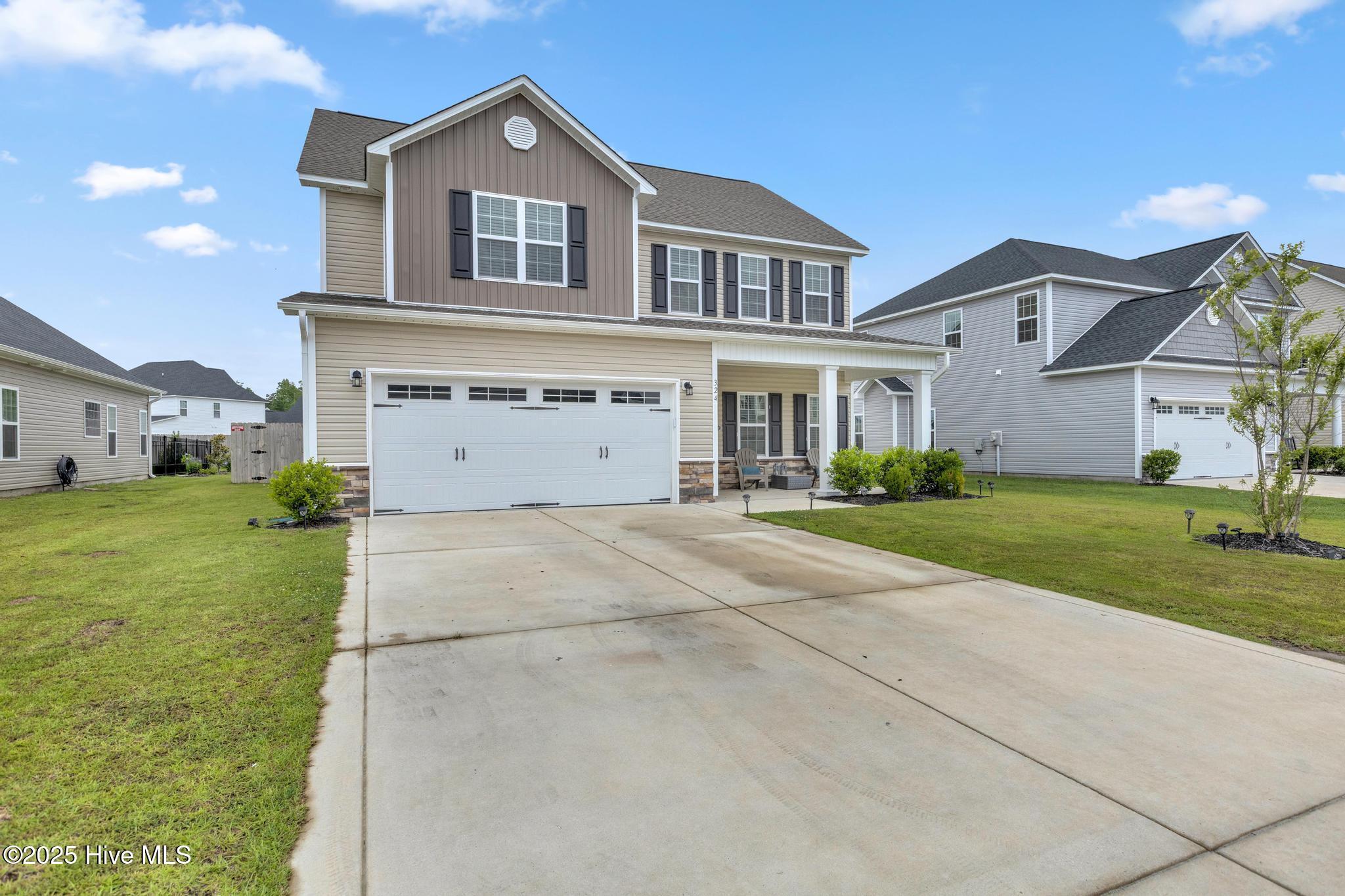 324 Windmill Light Way Property Photo 8