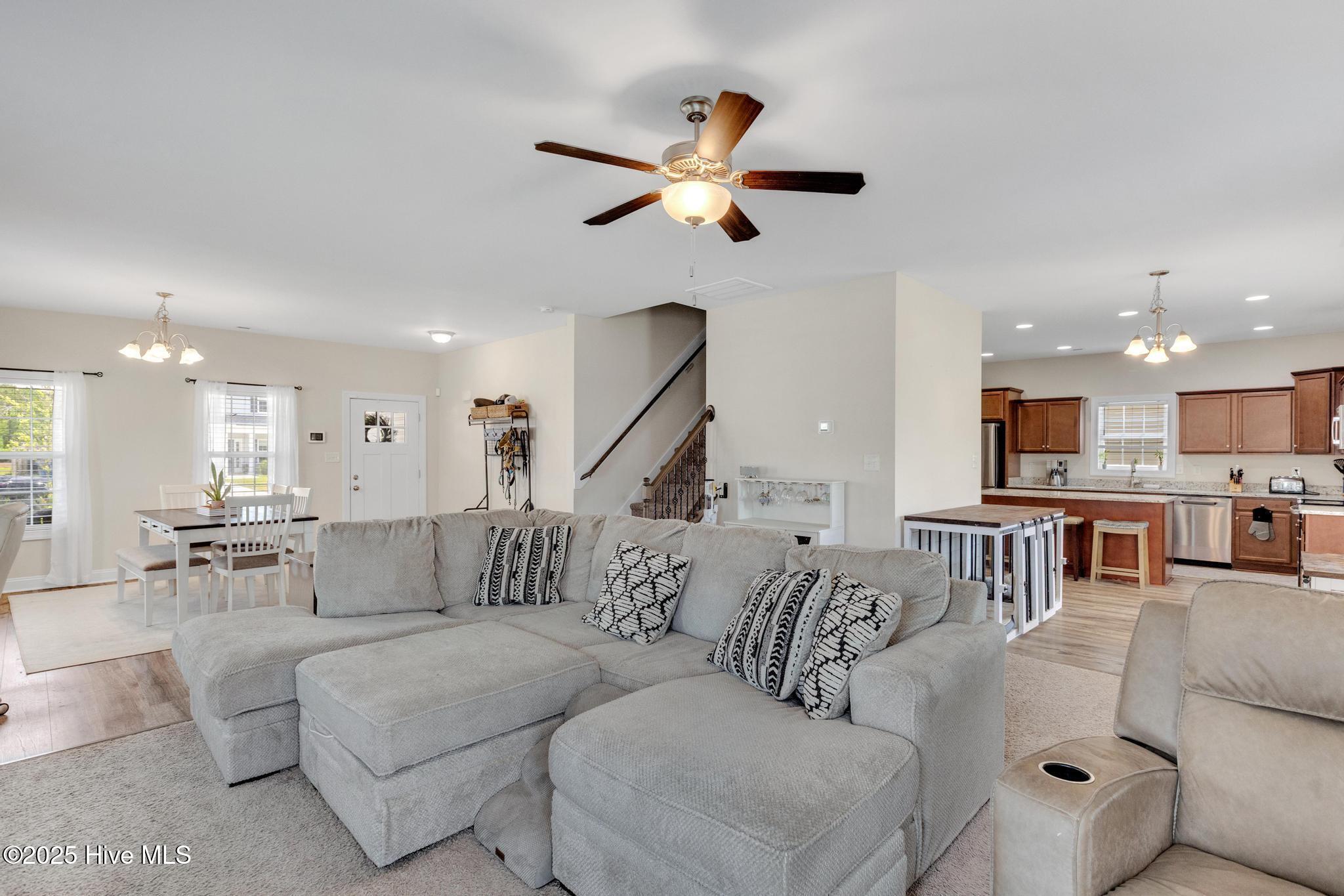 324 Windmill Light Way Property Photo 24