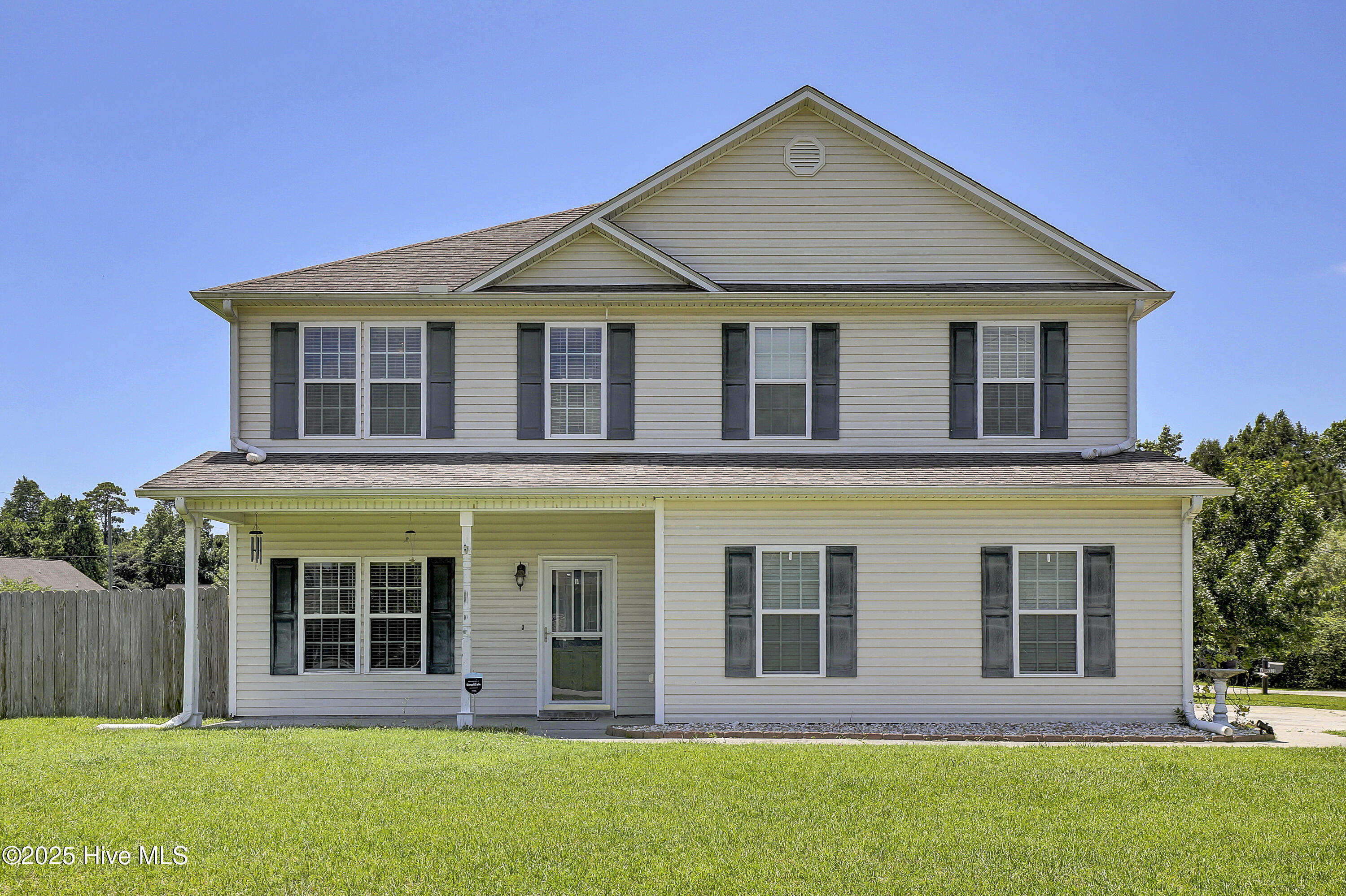 301 Tucksey Court Property Photo 1