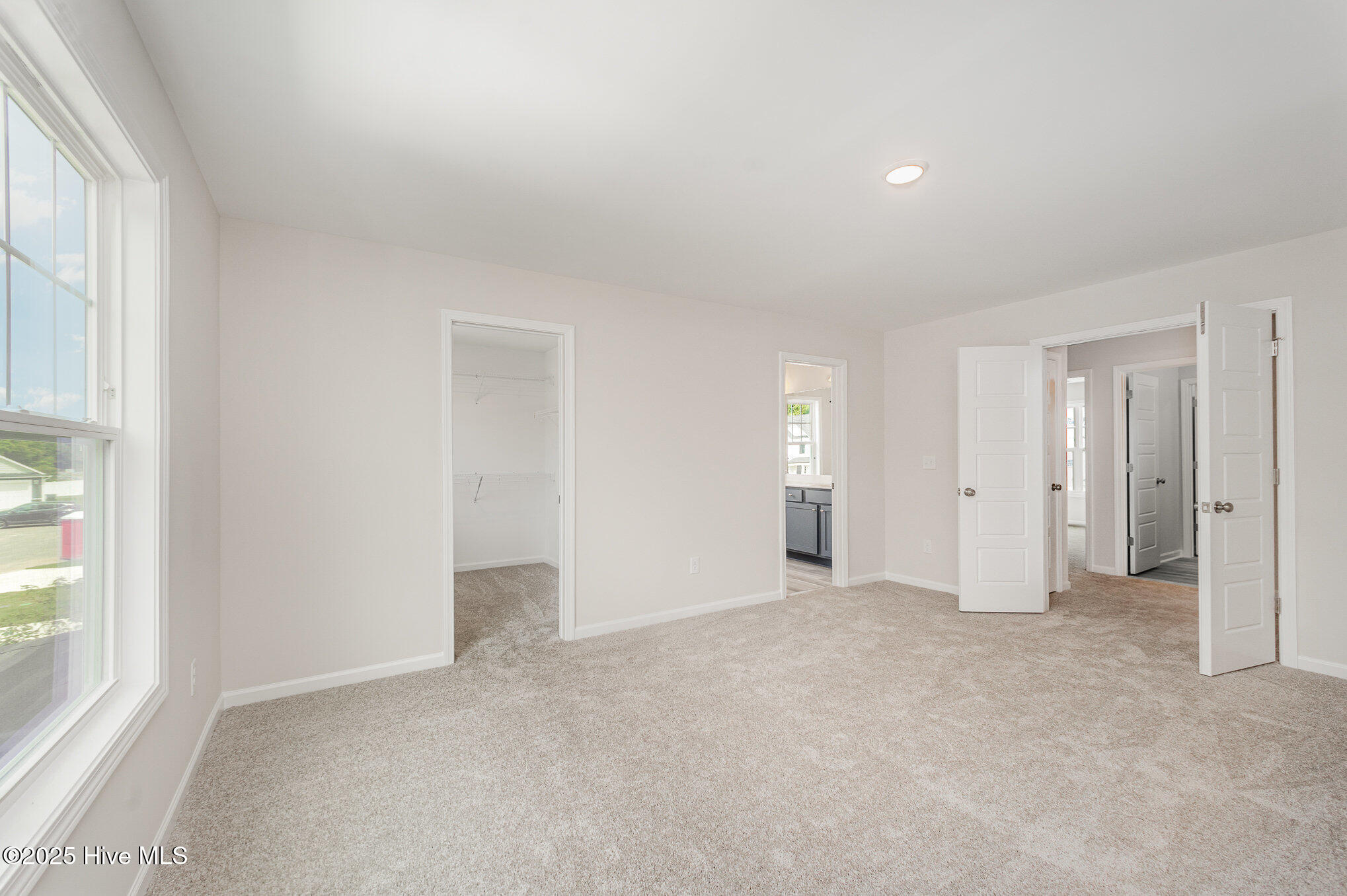 58 W Emily Gardens Drive Property Photo 18