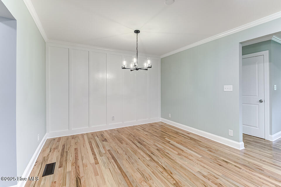 369 Toulon Drive Property Photo 17