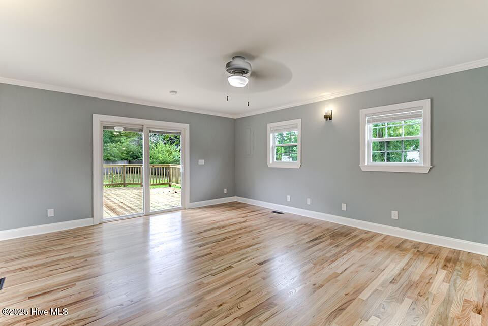 369 Toulon Drive Property Photo 23