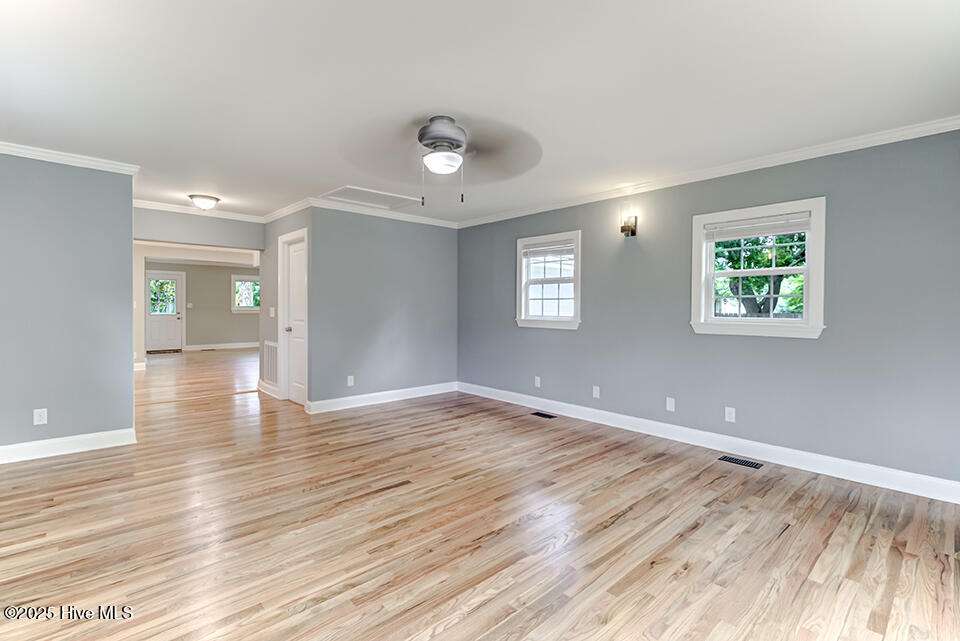 369 Toulon Drive Property Photo 26
