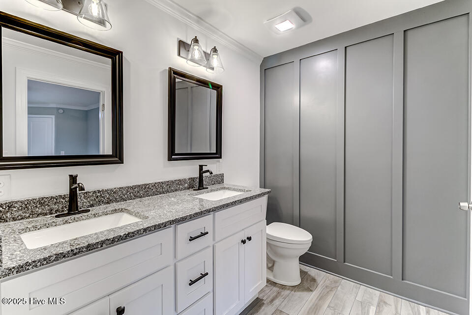 369 Toulon Drive Property Photo 32