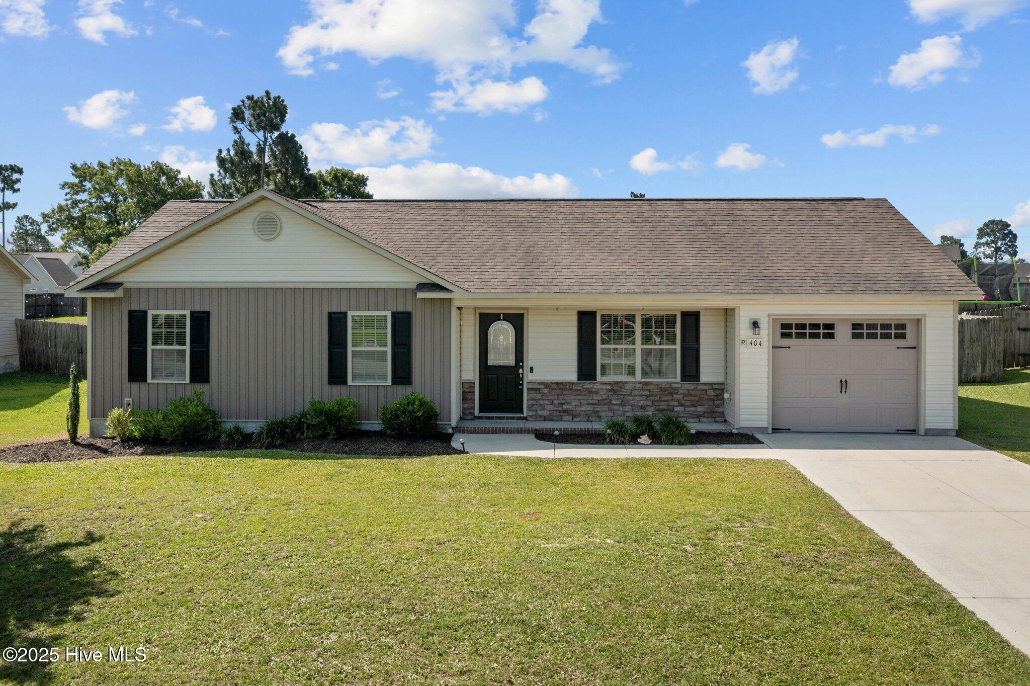 404 Bristol Lane Property Photo 1