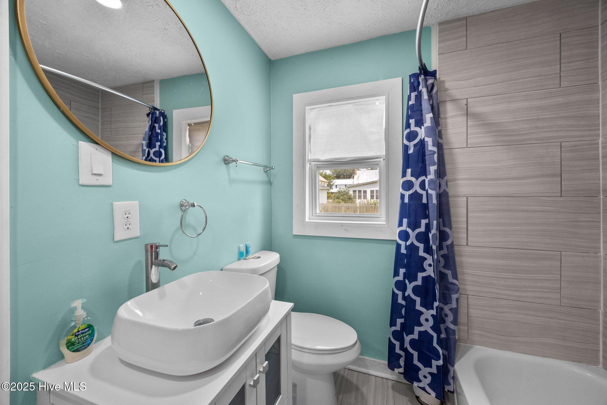 509 Academy Street Property Photo 15
