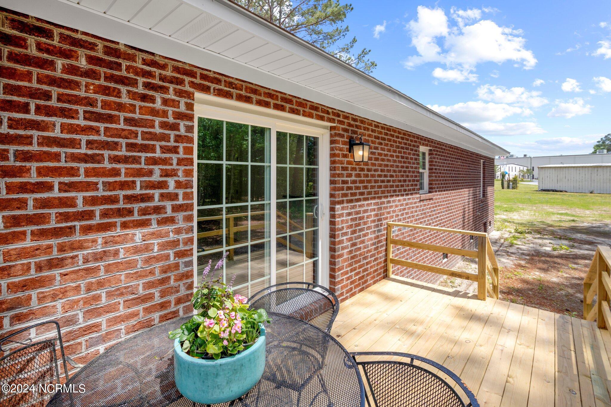 216 Coastal Drive Property Photo 43