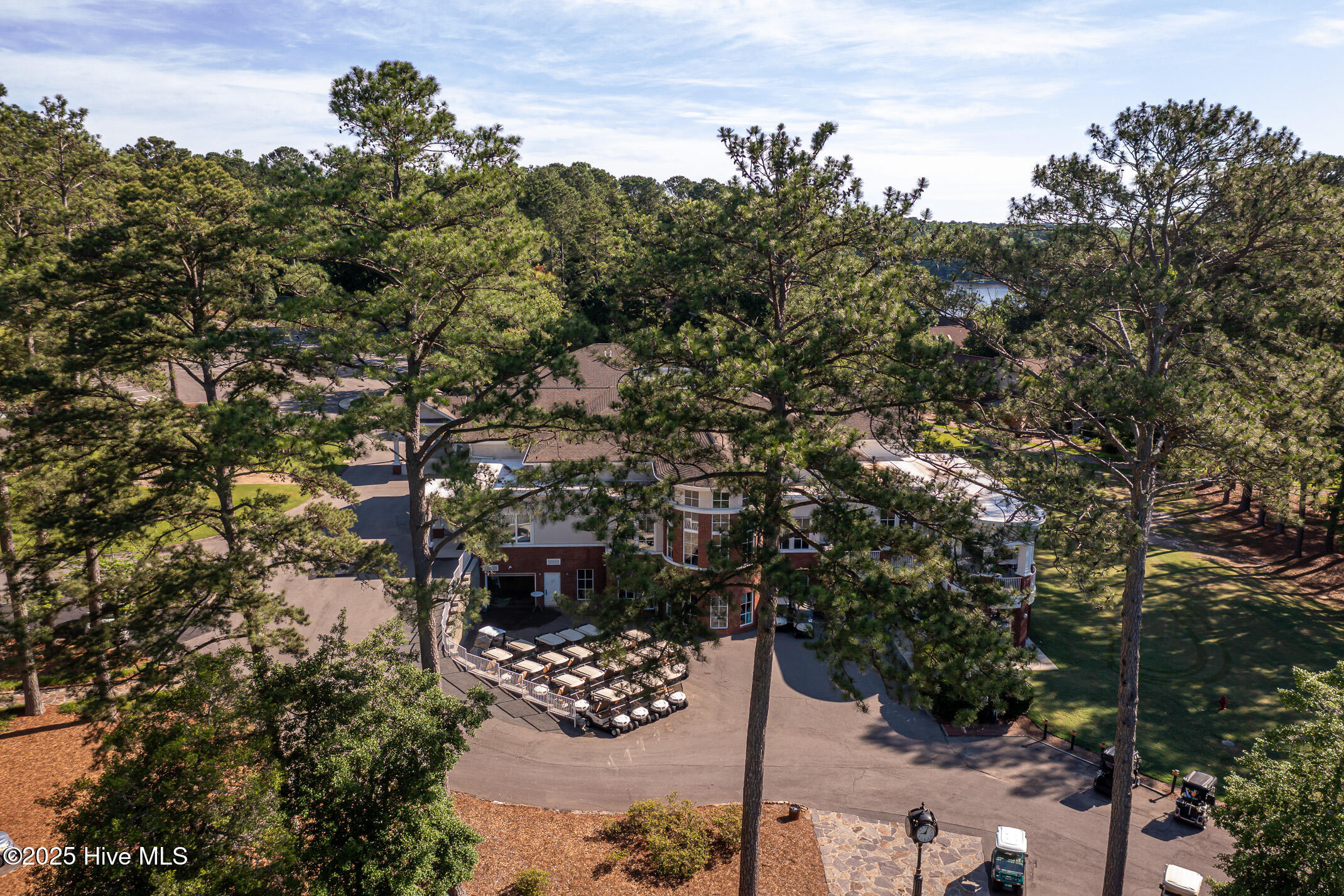 7047 Maple Circle Property Photo 6
