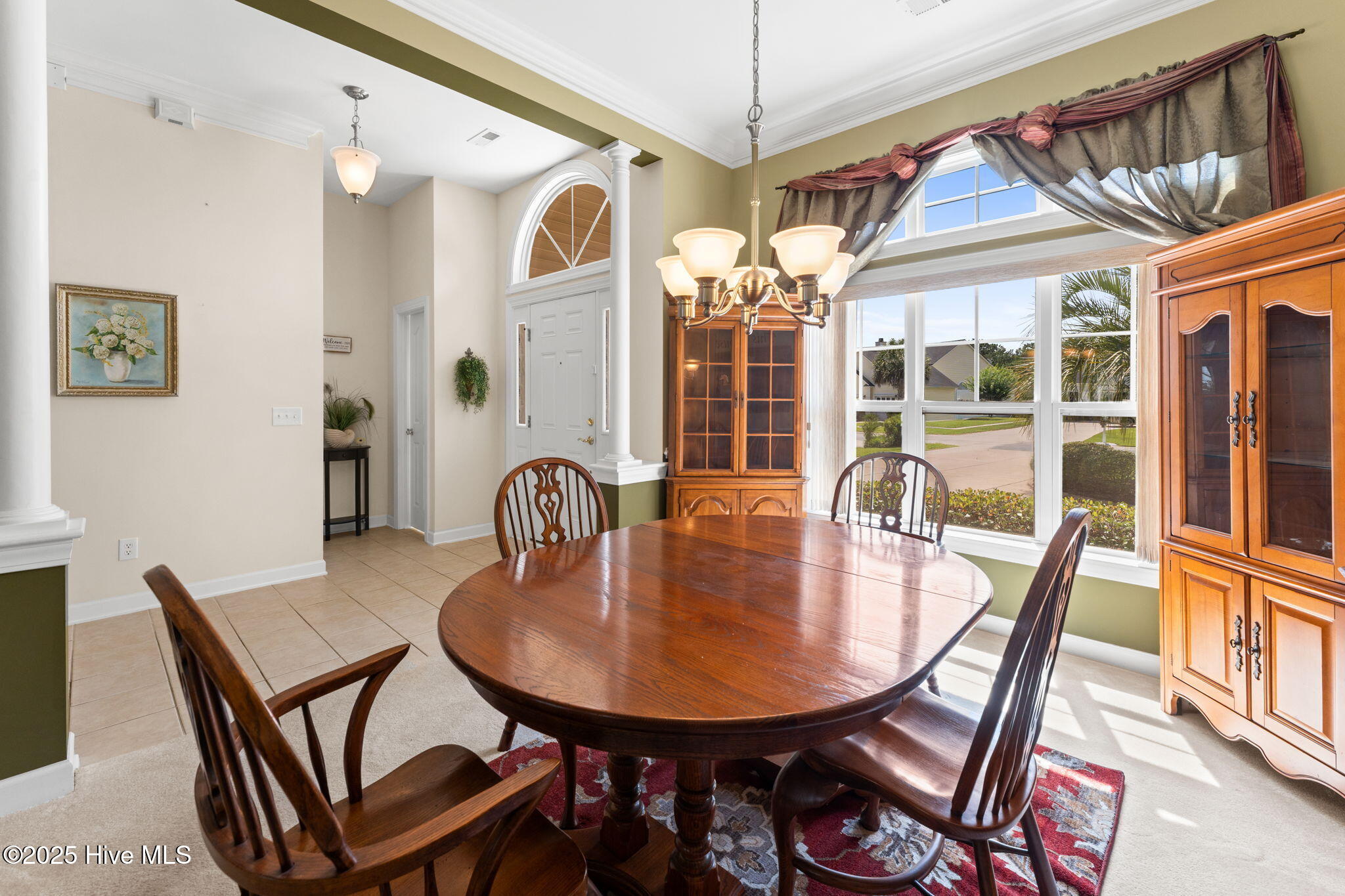 923 Meadowlands Trail Property Photo 60