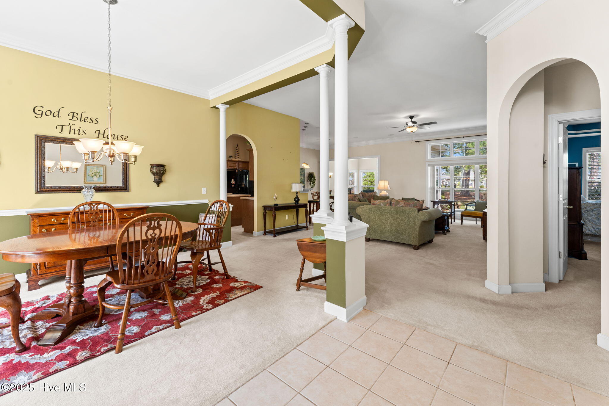 923 Meadowlands Trail Property Photo 61