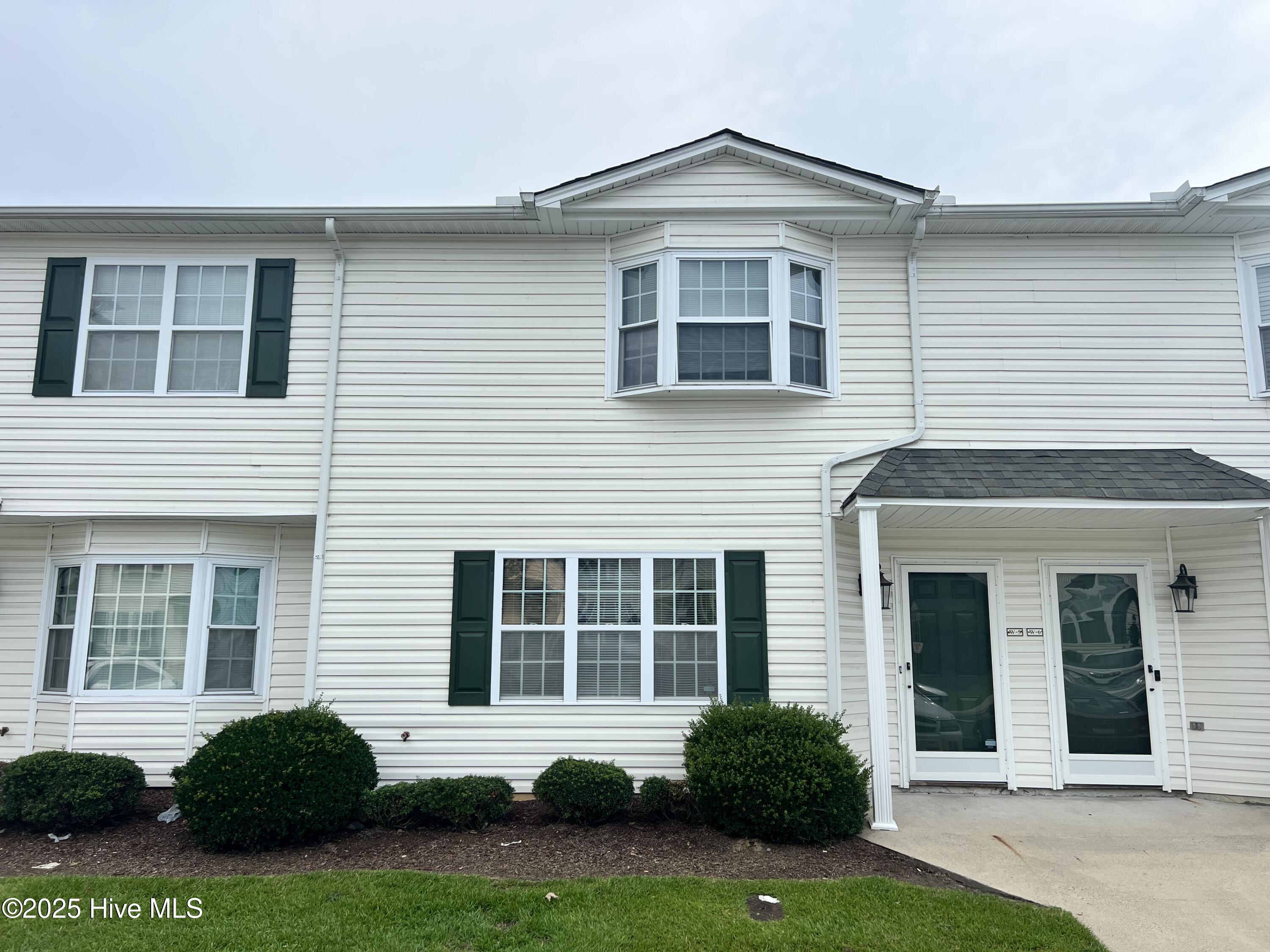 1222 Cross Creek Circle W5