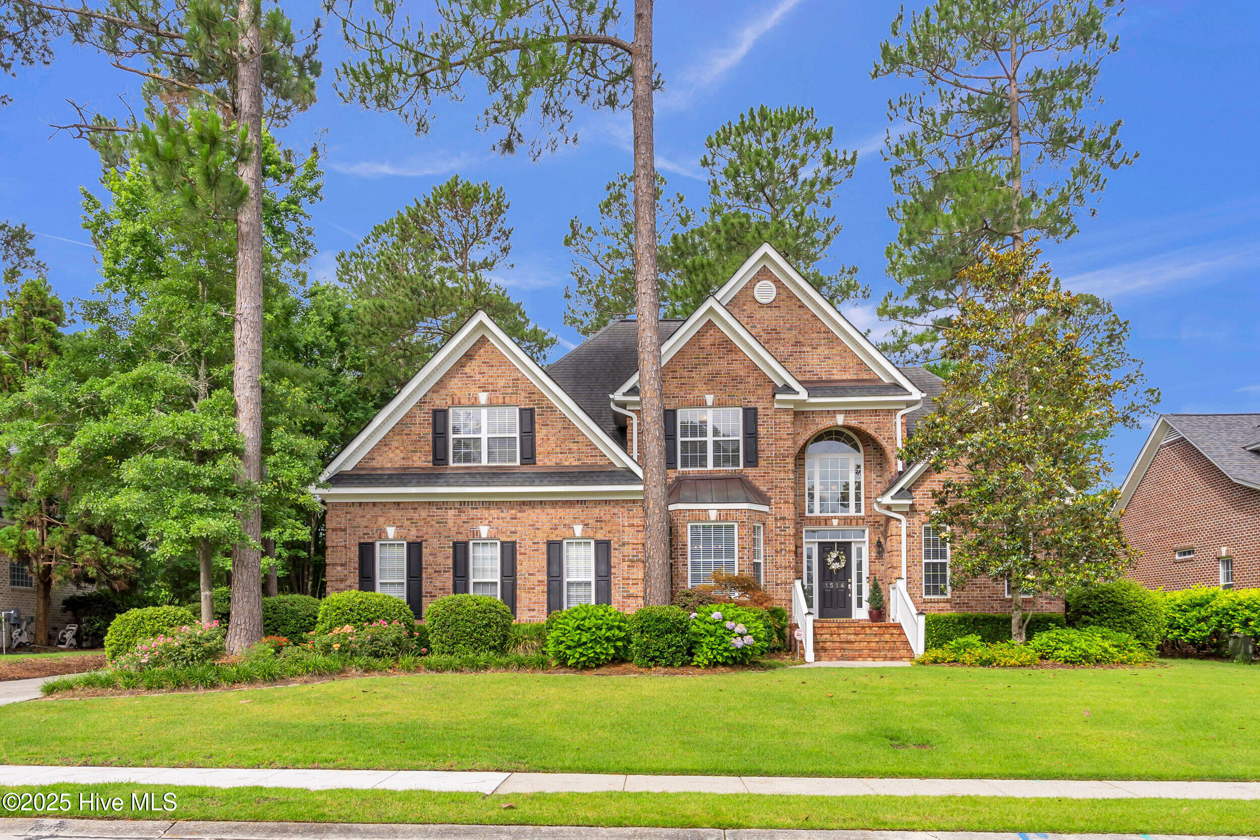 1514 Grandiflora Drive Property Photo 1