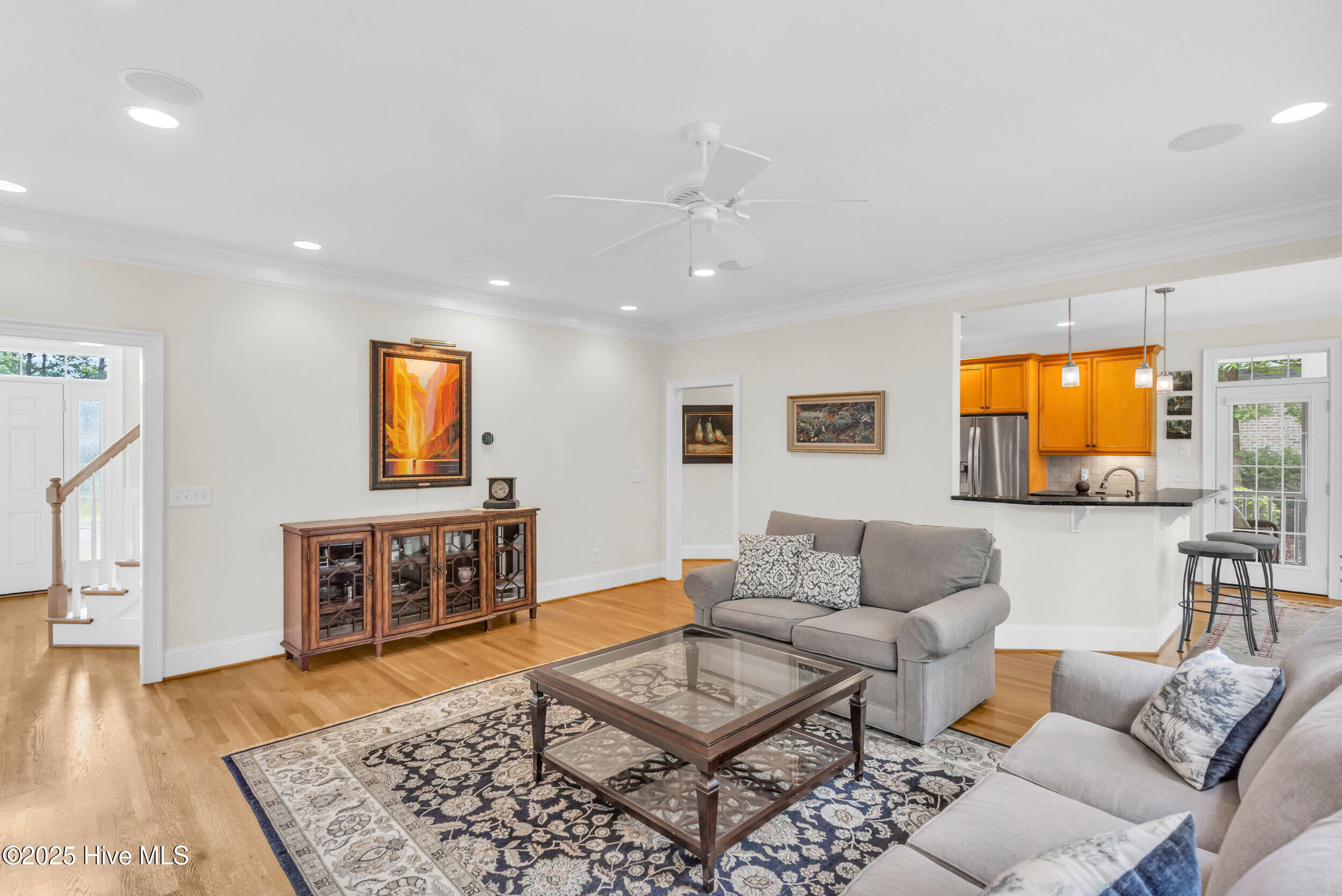 1514 Grandiflora Drive Property Photo 10