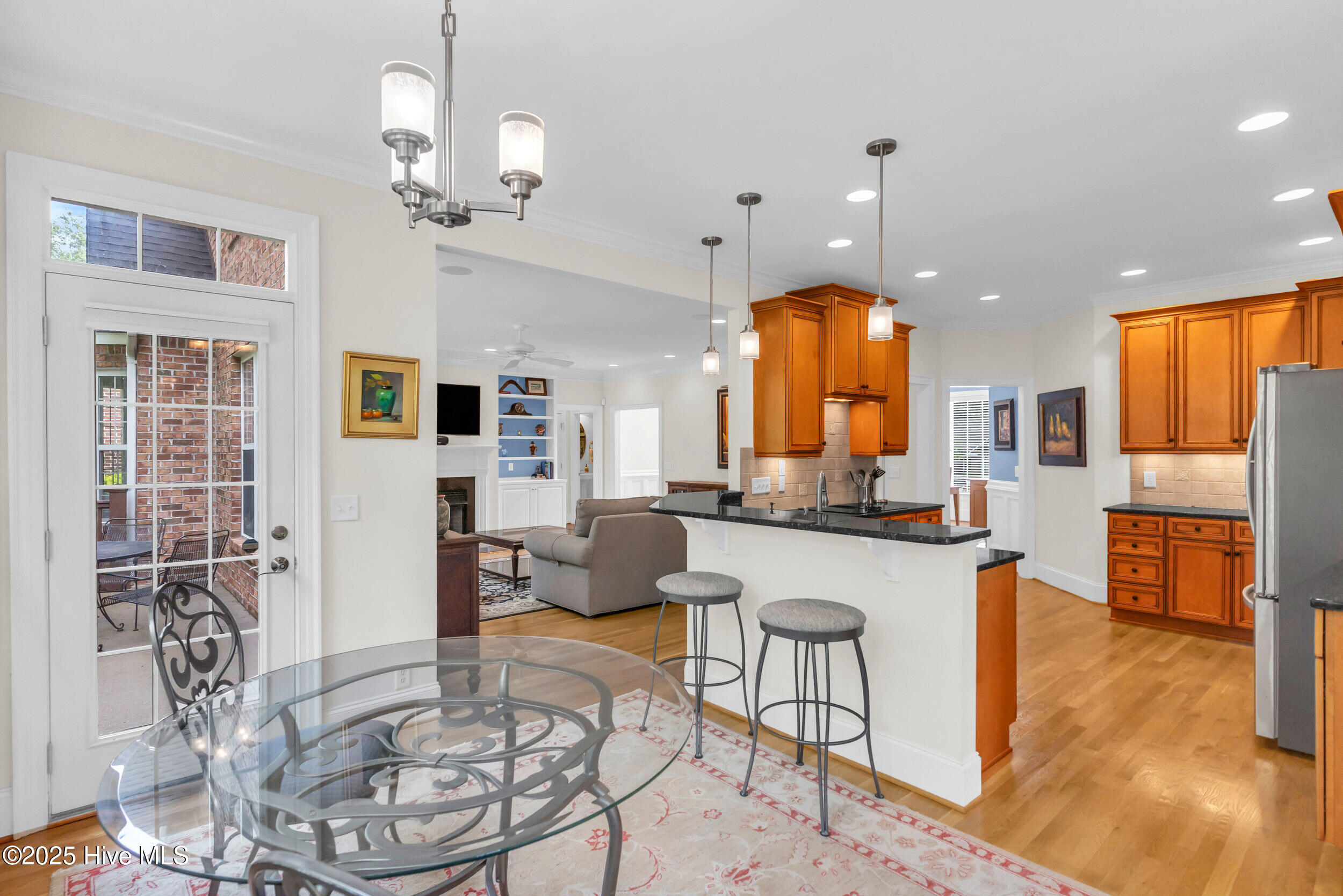 1514 Grandiflora Drive Property Photo 19