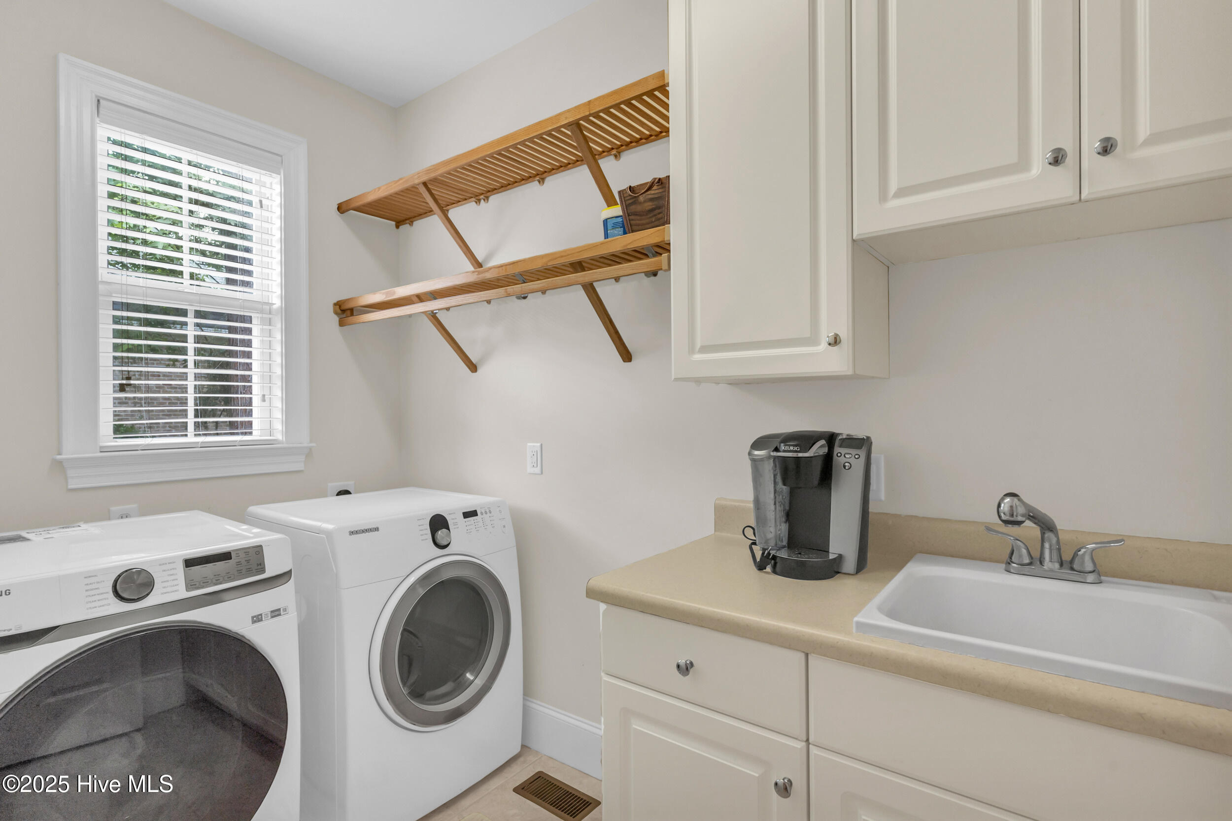 1514 Grandiflora Drive Property Photo 43