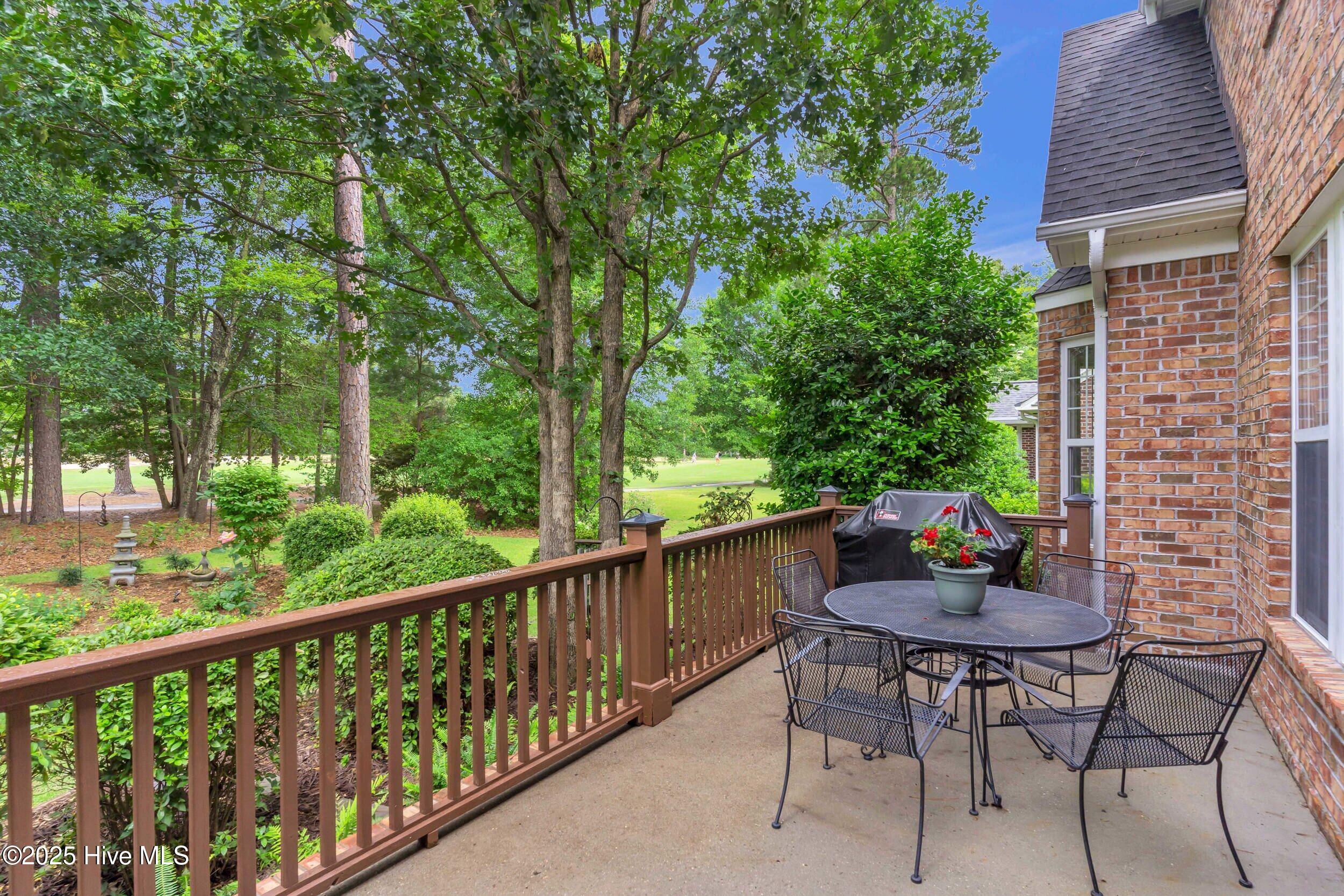 1514 Grandiflora Drive Property Photo 45