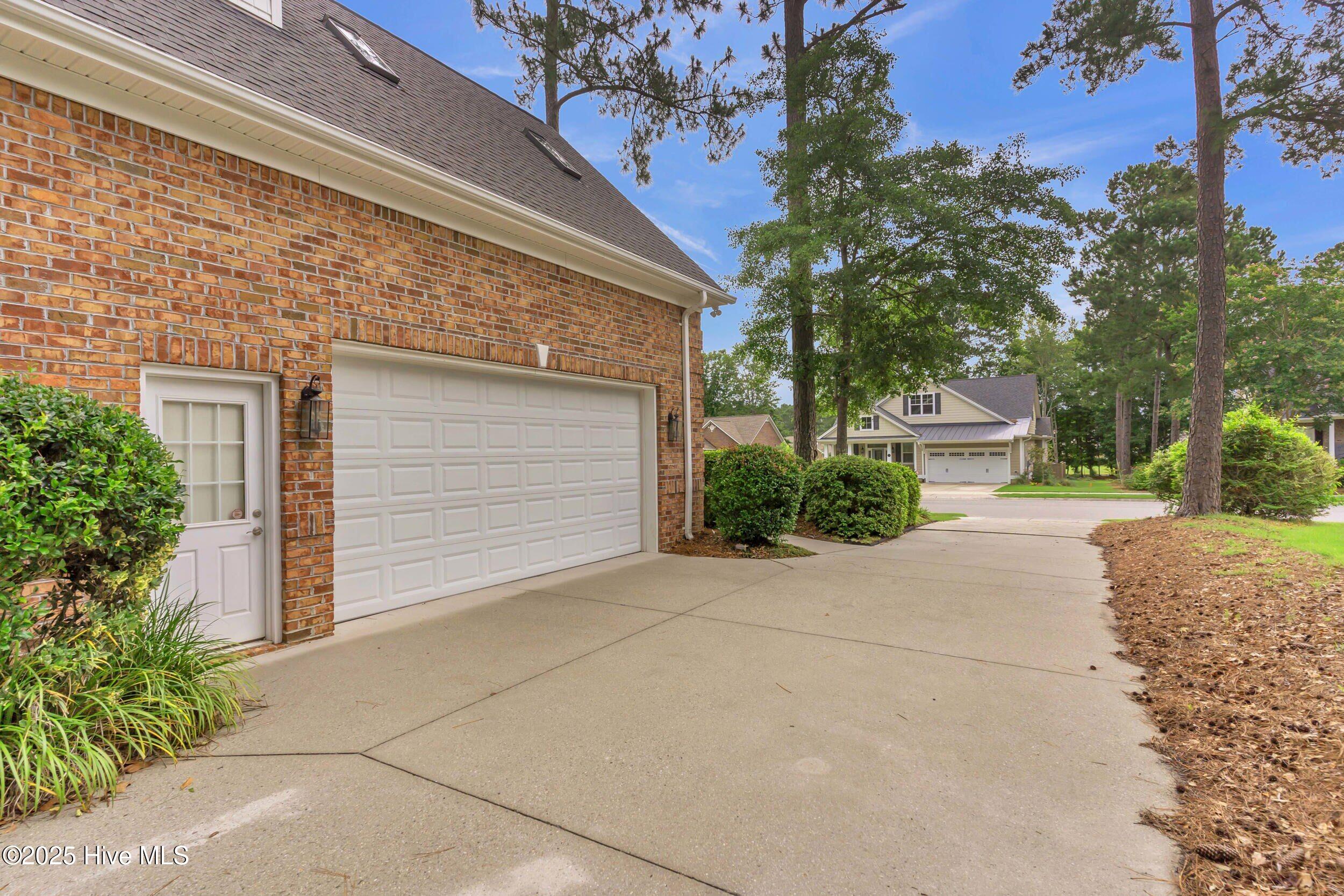 1514 Grandiflora Drive Property Photo 52