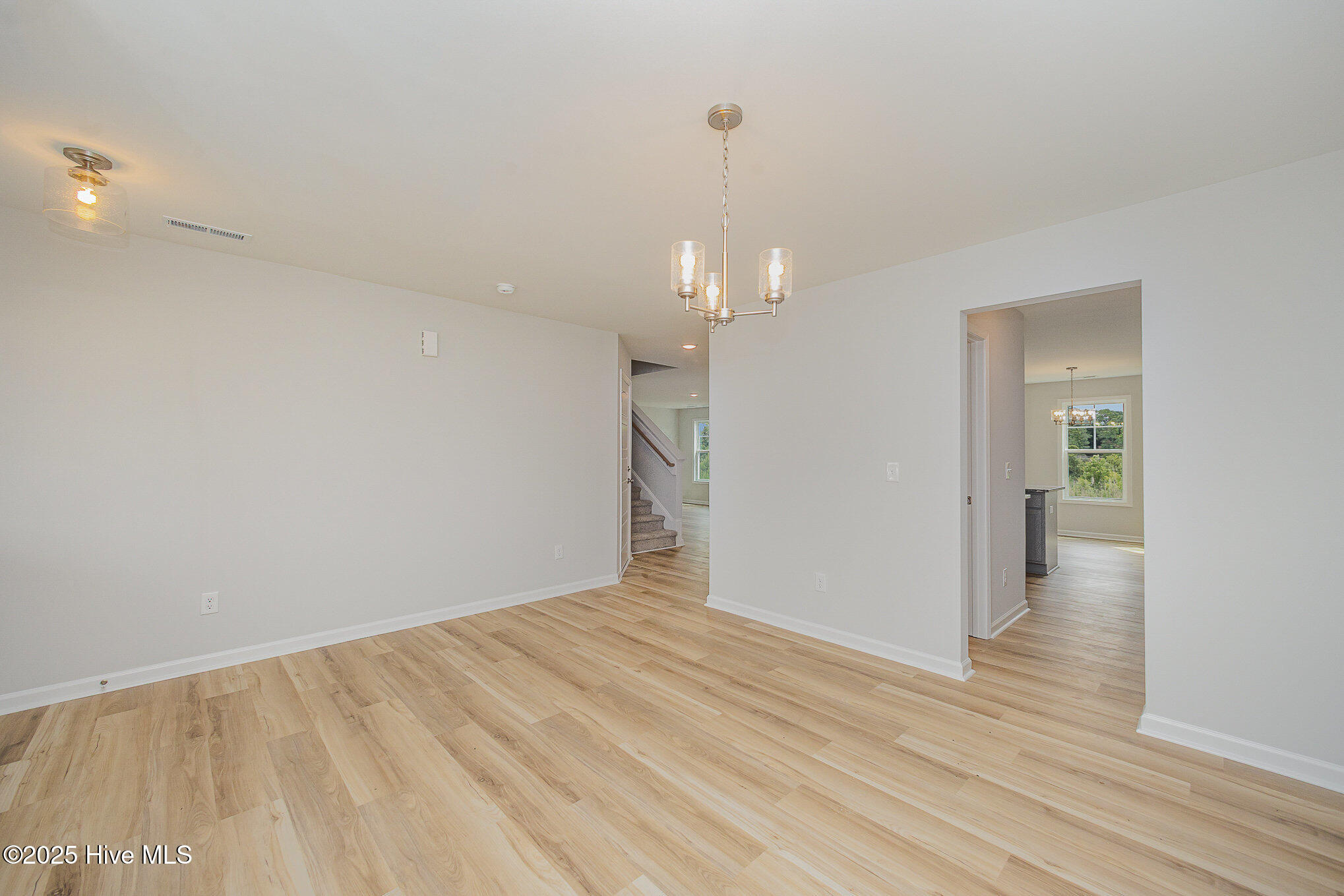 44 Chloe Court Property Photo 6