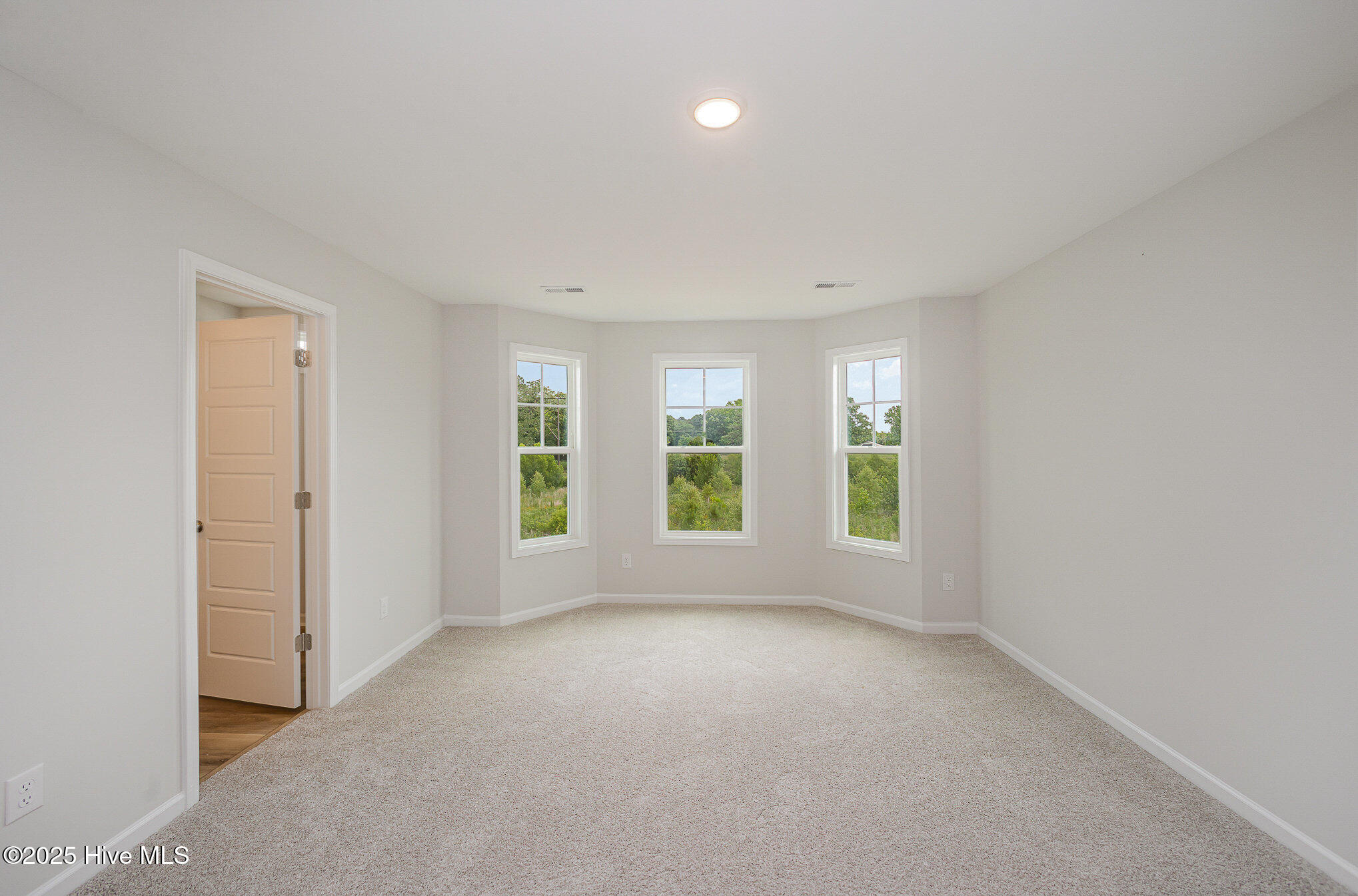 44 Chloe Court Property Photo 16