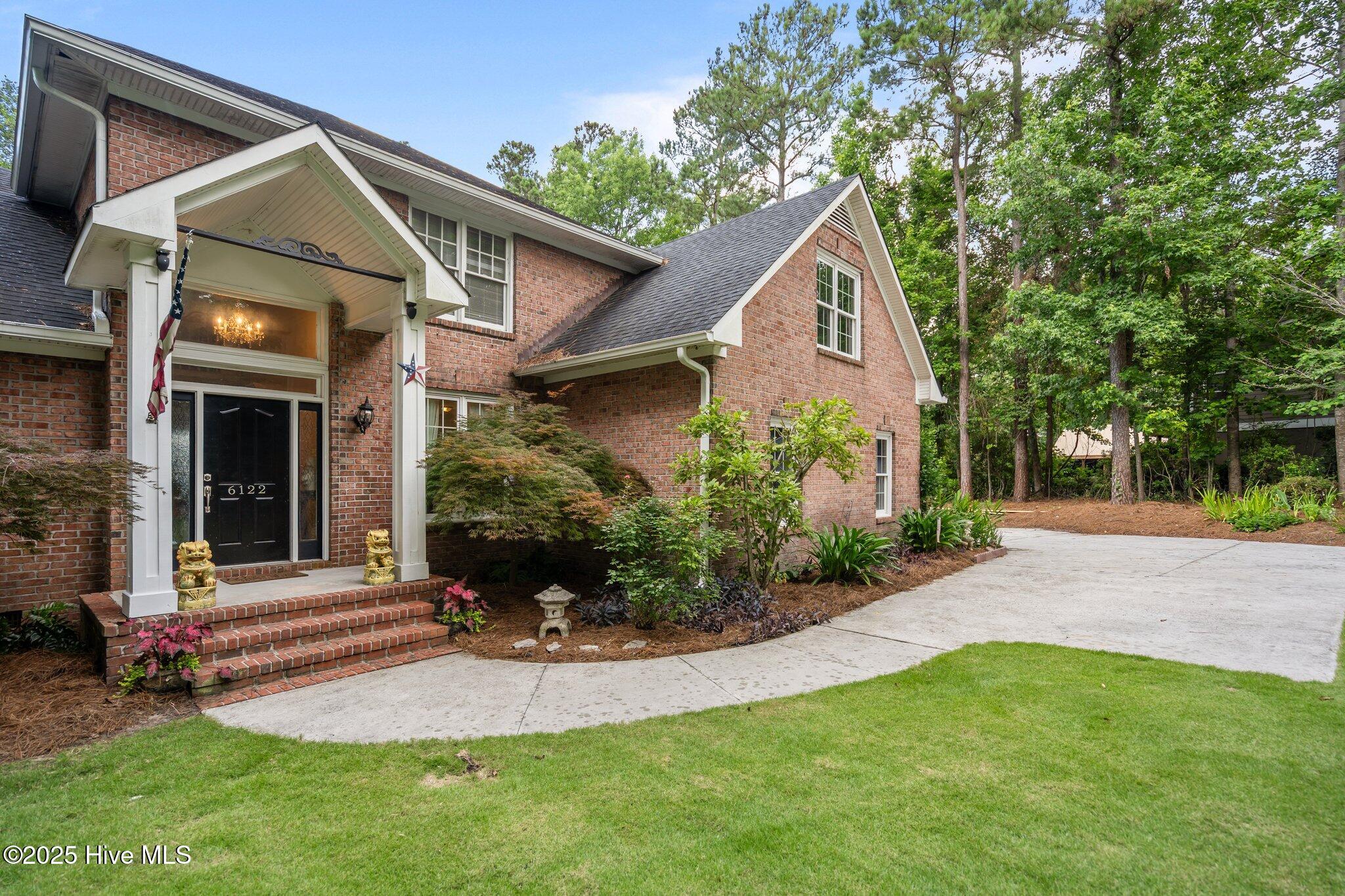 6122 Timber Creek Lane Property Photo 9