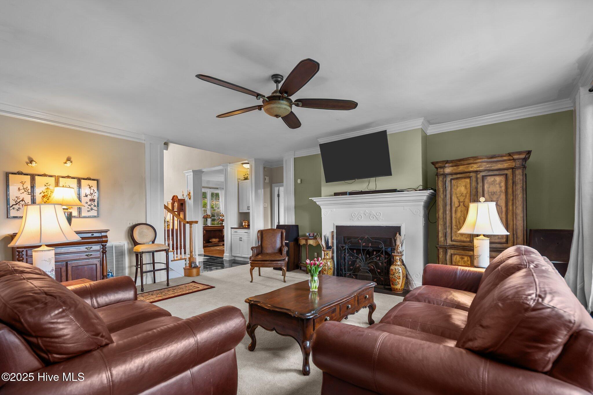 6122 Timber Creek Lane Property Photo 16