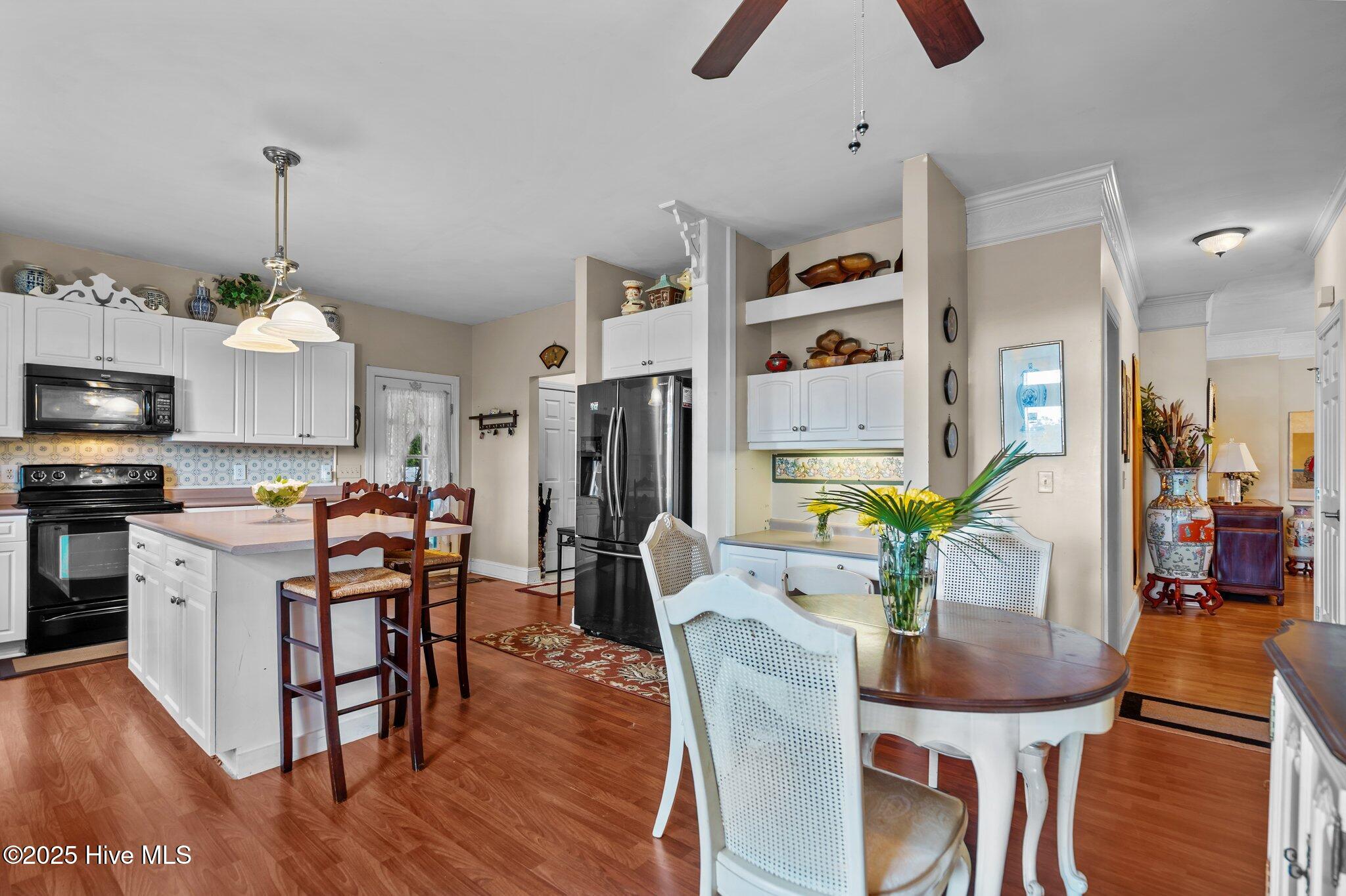 6122 Timber Creek Lane Property Photo 22