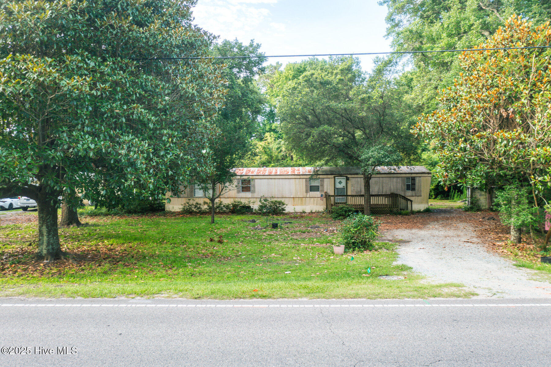 628 Middle Sound Loop Road Property Photo 10