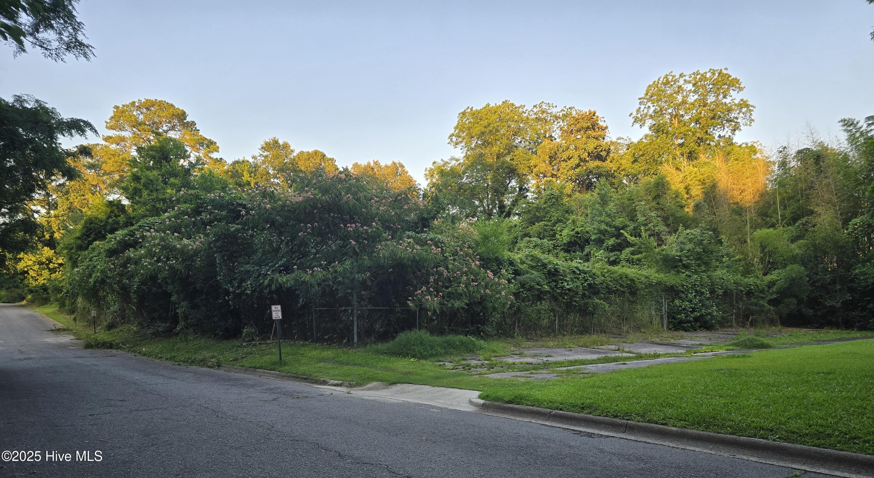 302 E Church East Street