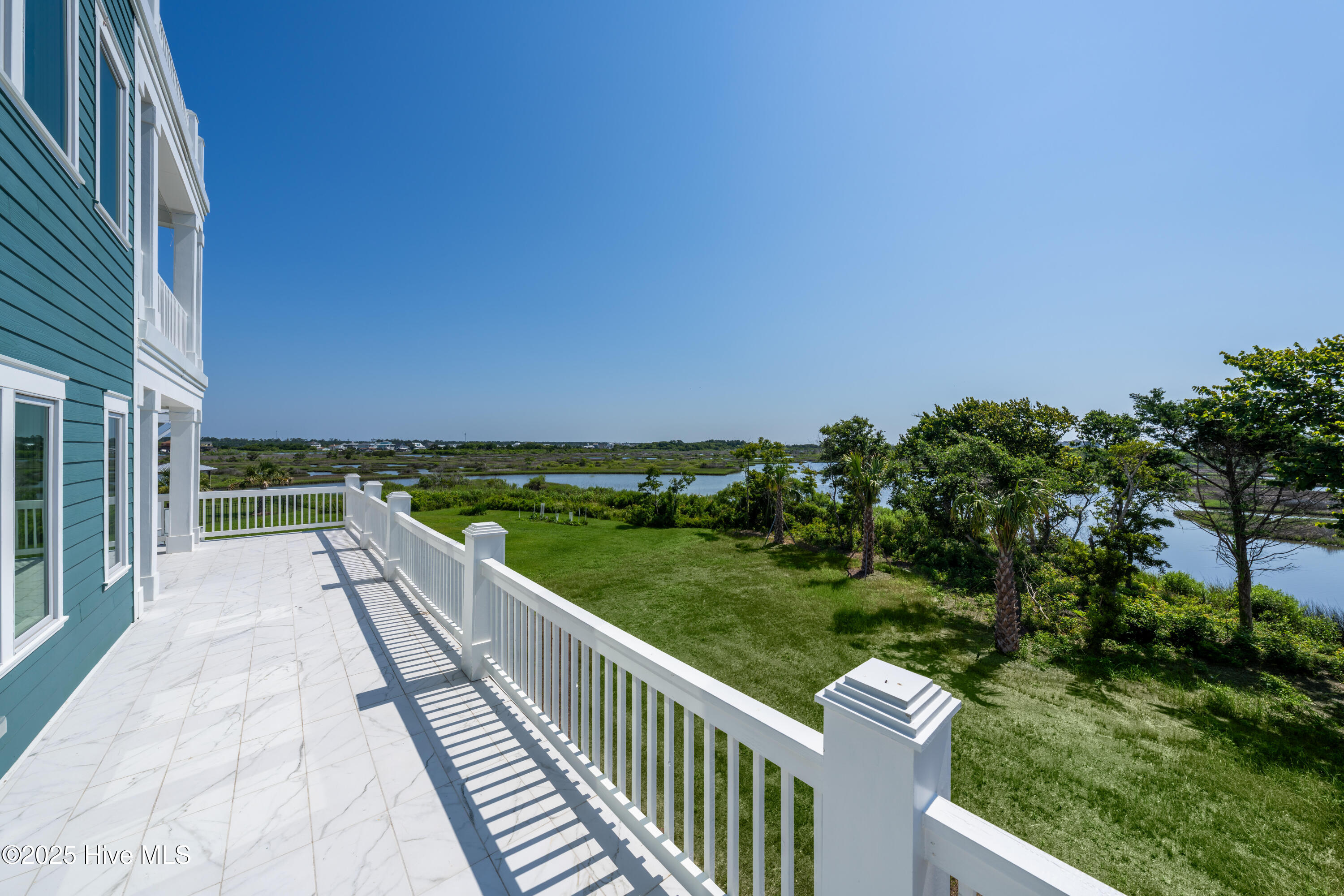 53 Sailview Drive Property Photo 12