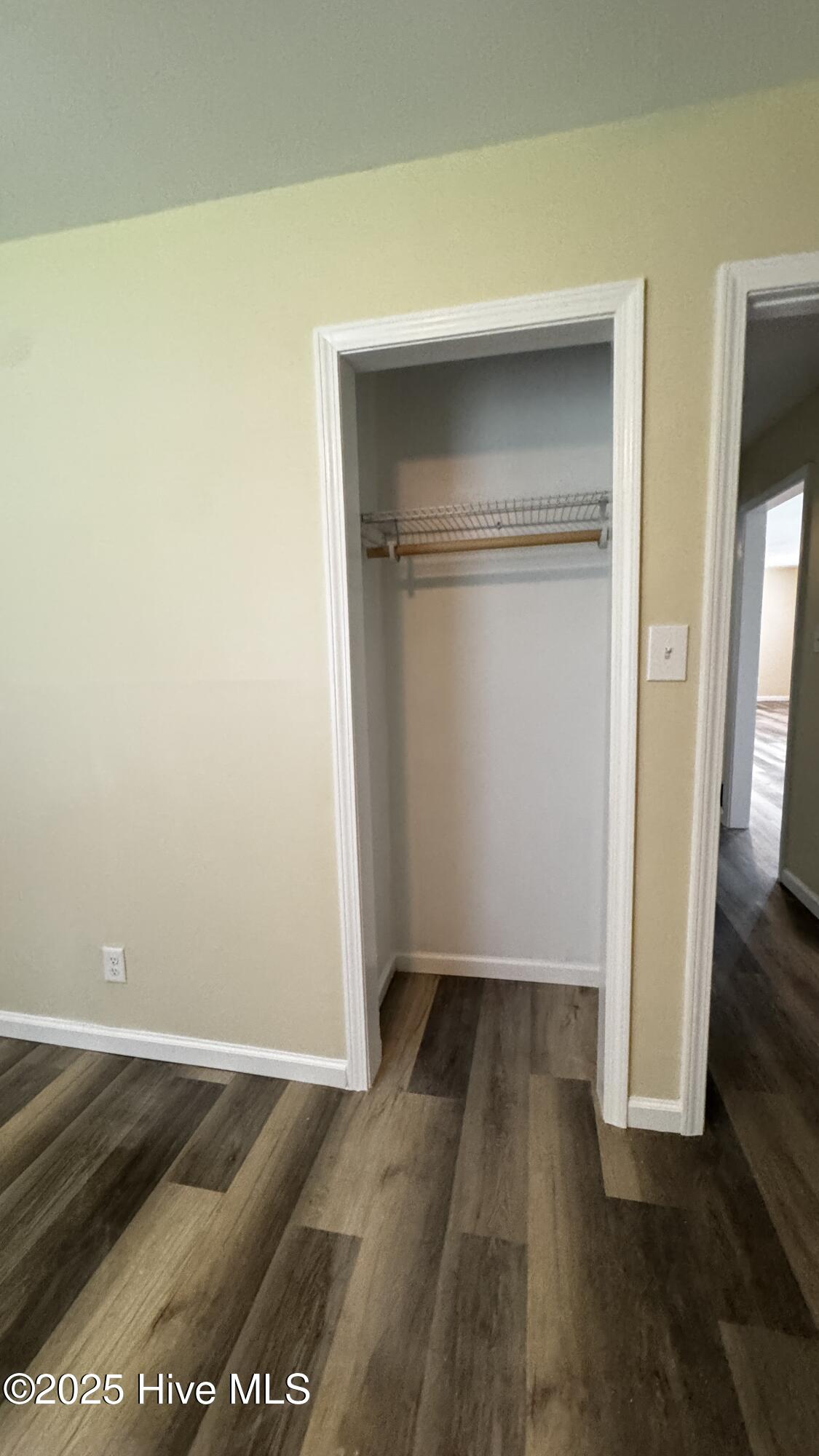 145 Lakewood Drive Property Photo 14