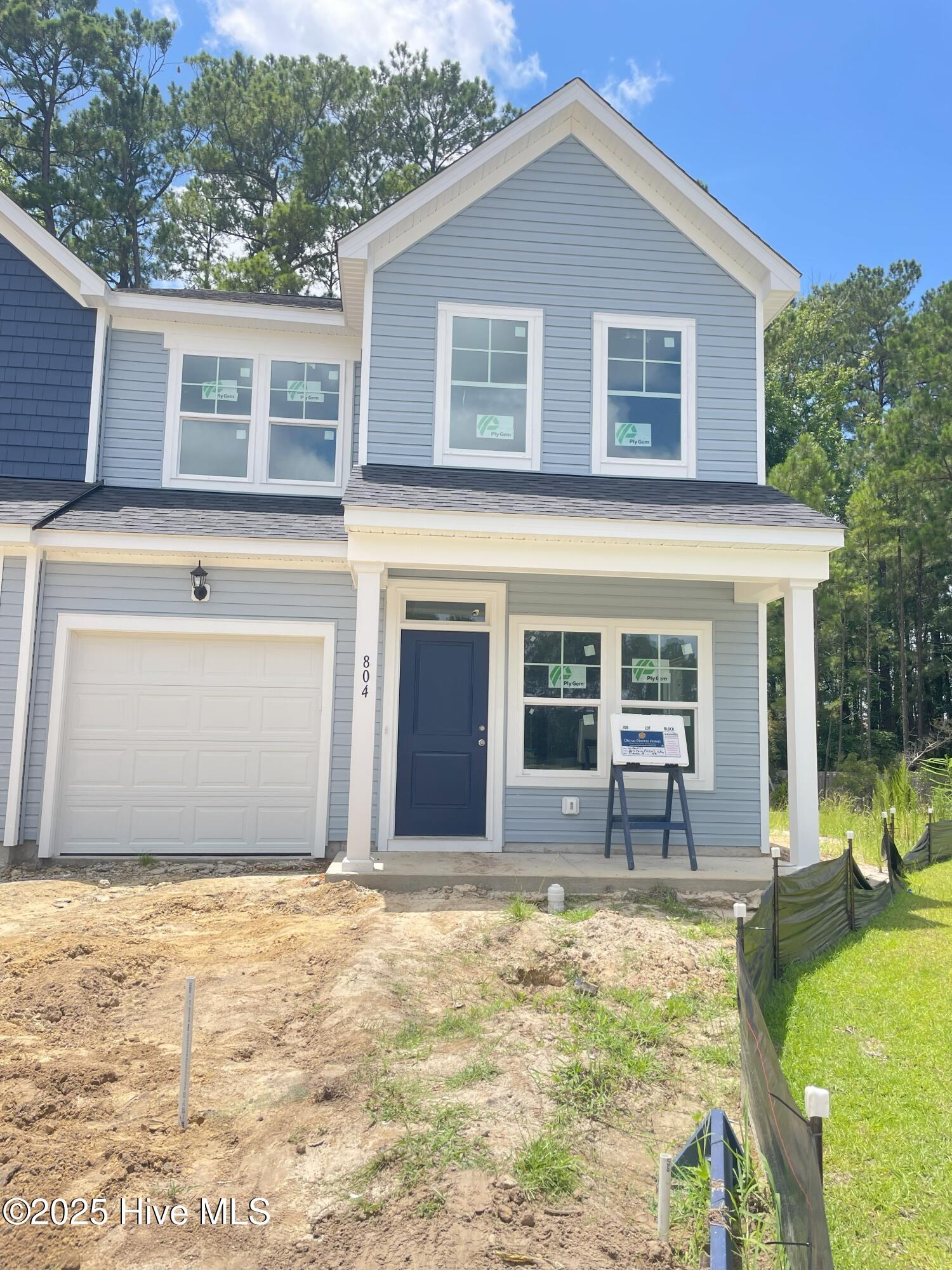 804 Palm Frond Way Property Photo 1