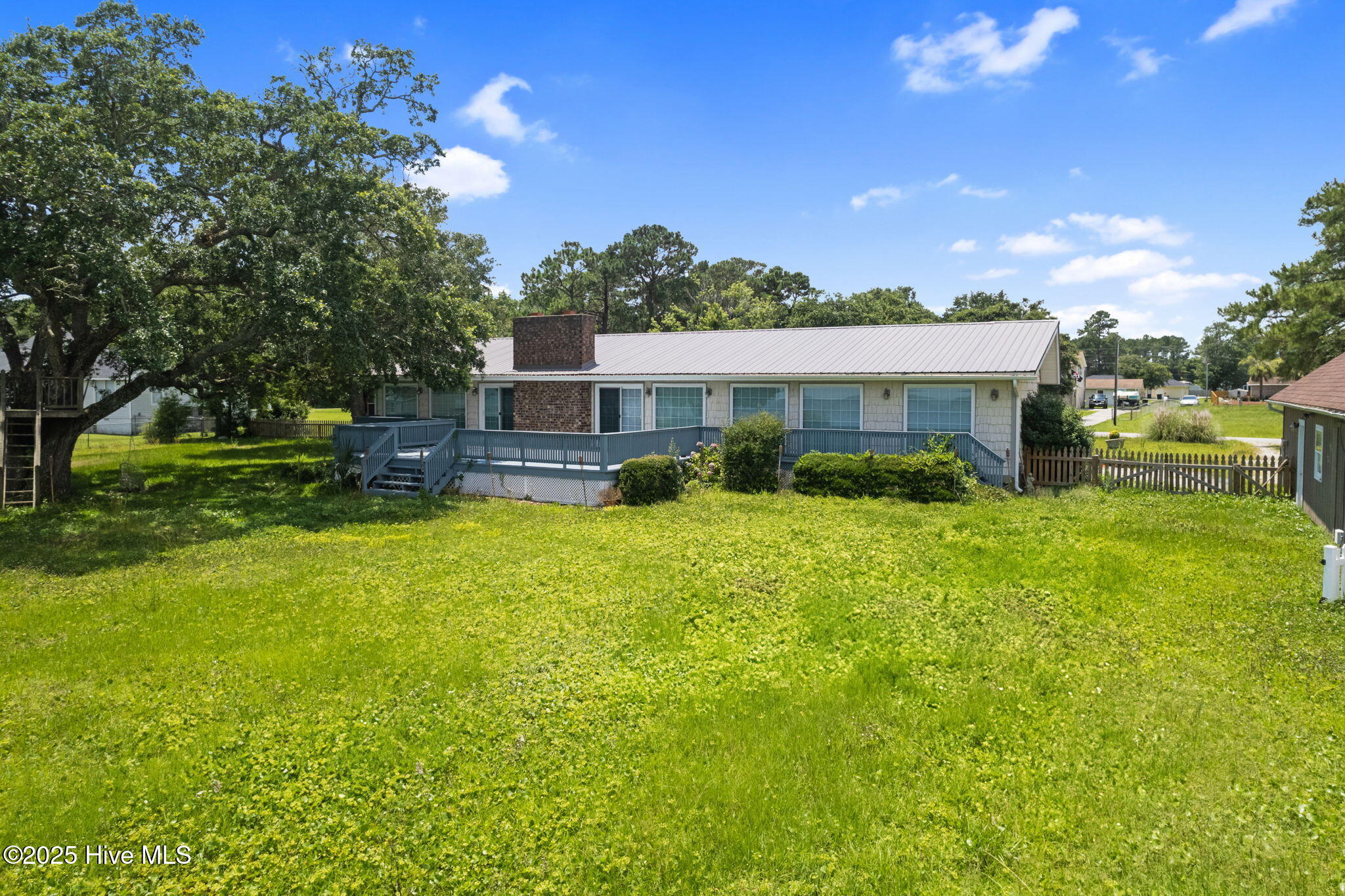 110 Gull Drive Property Photo 8