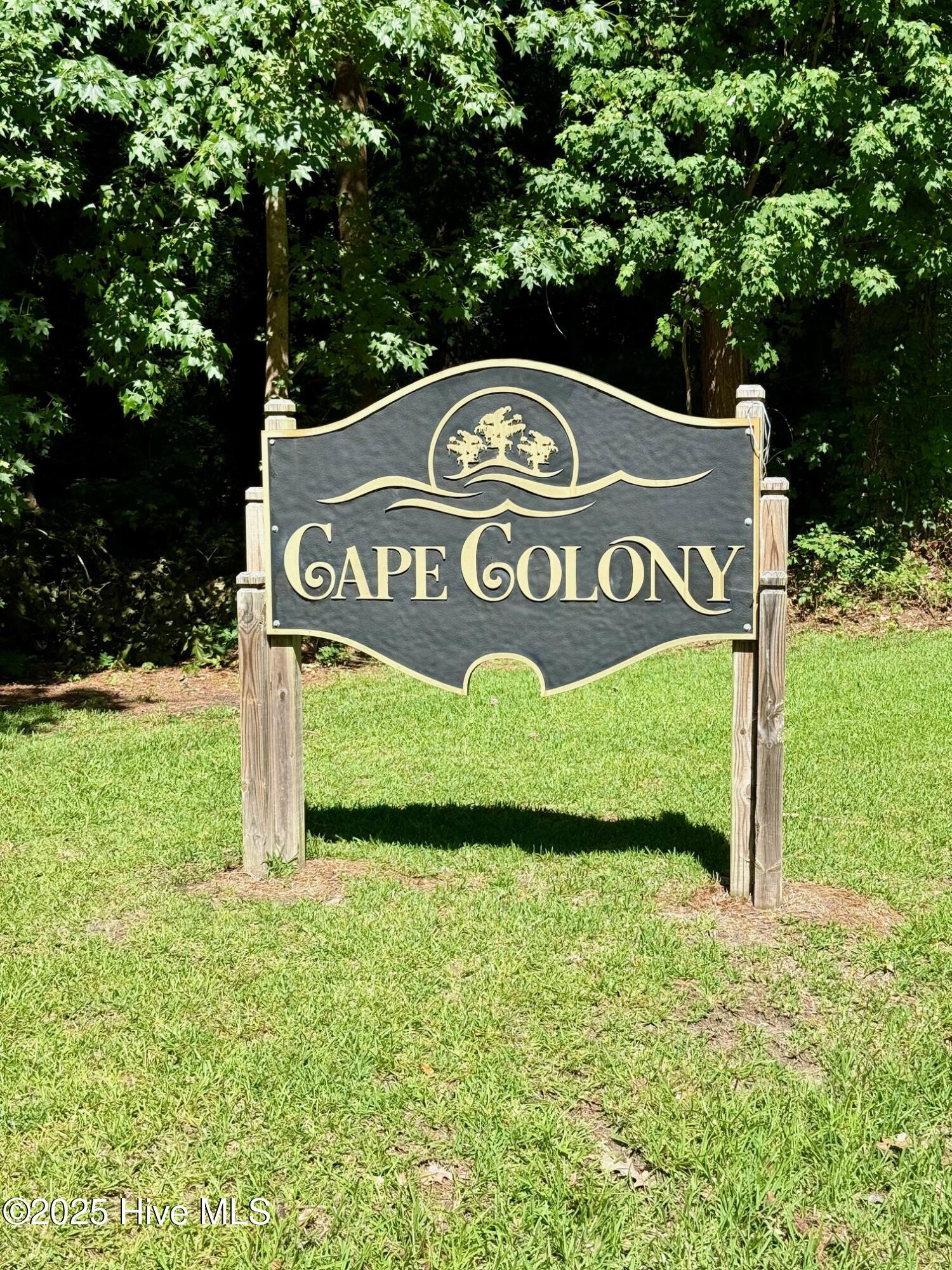 112 Colony Drive Property Photo 1