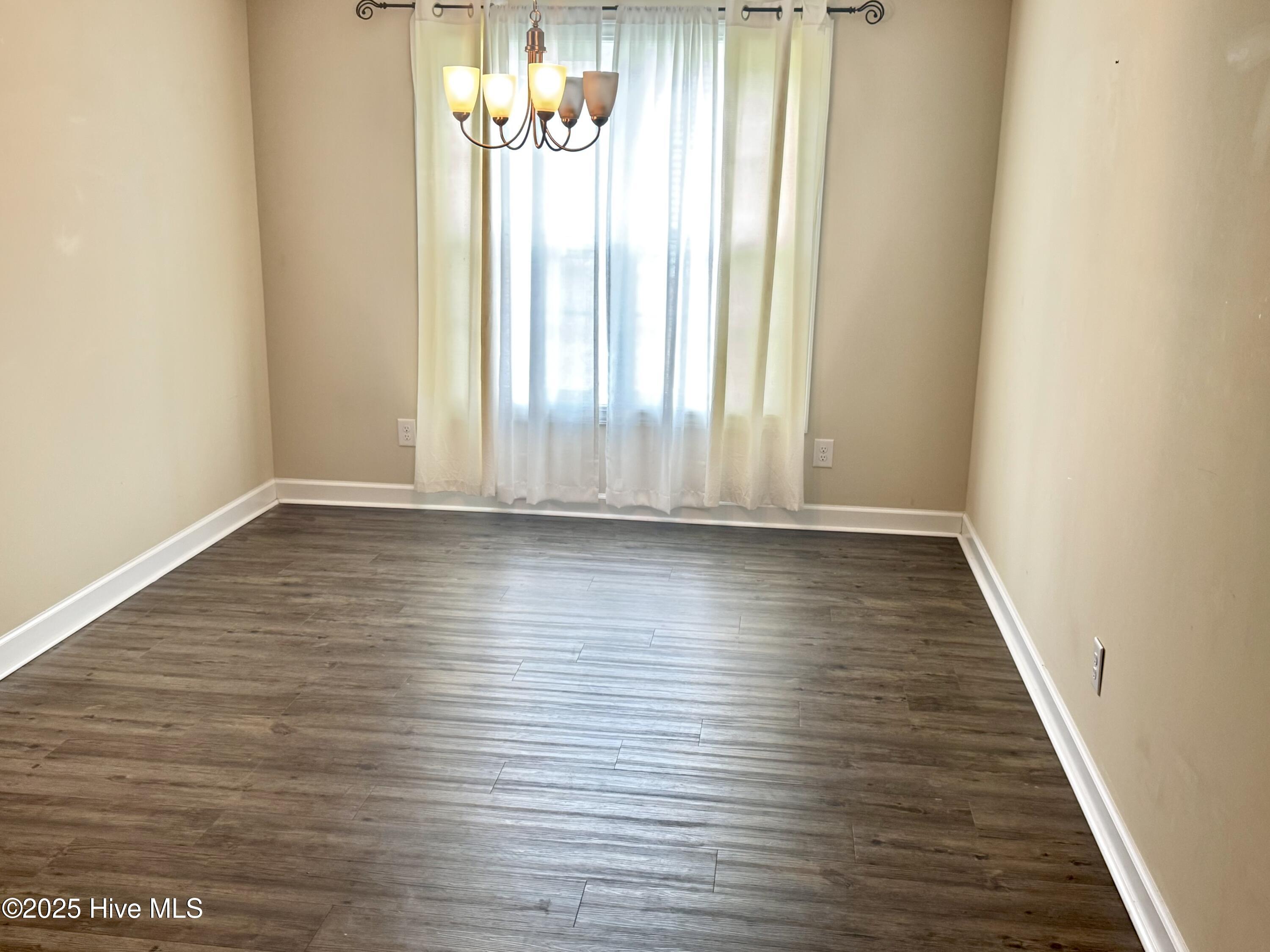 2232 Brookville Drive A Property Photo 3