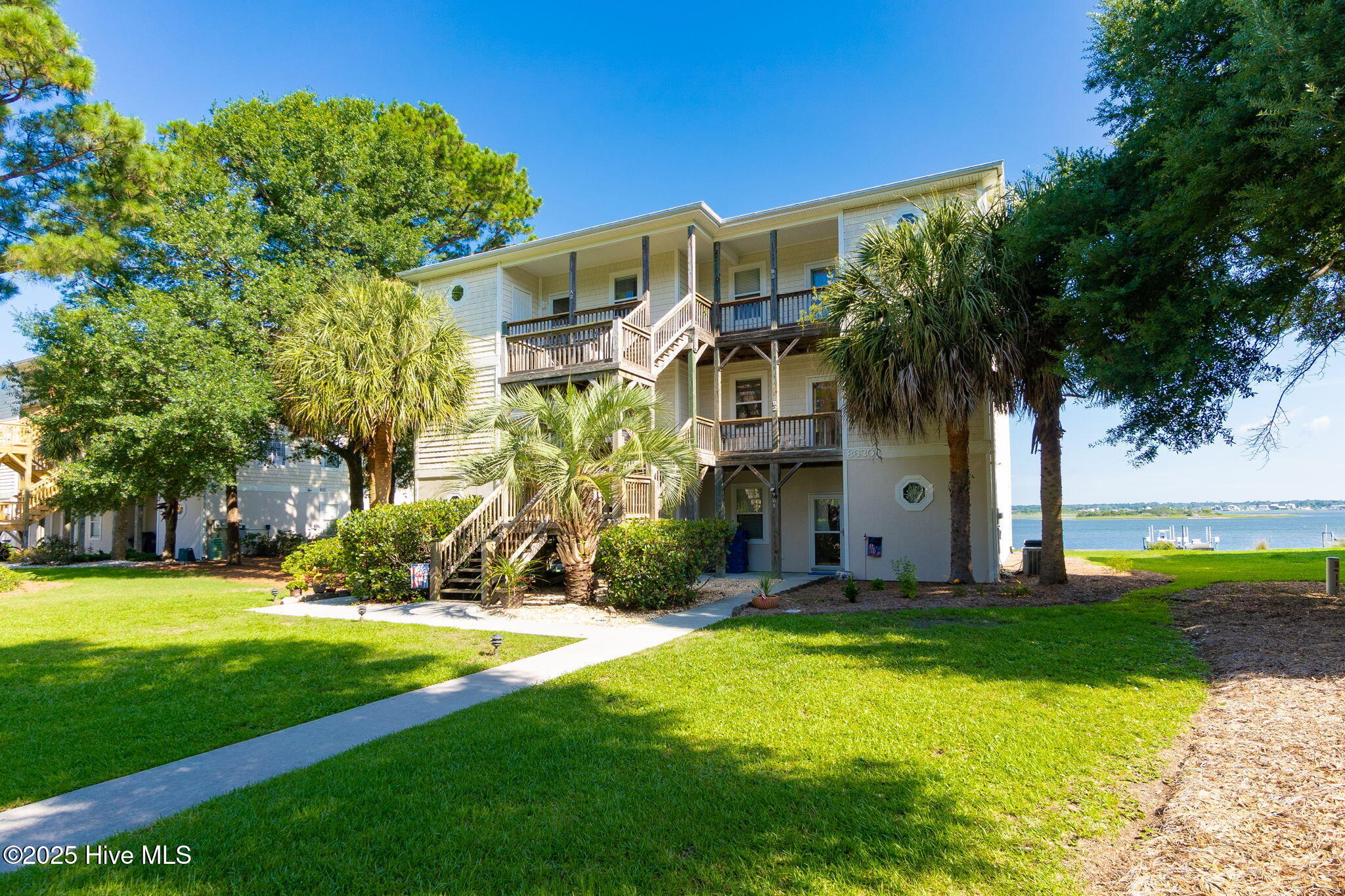 8630 Sound Drive B2 Property Photo 1