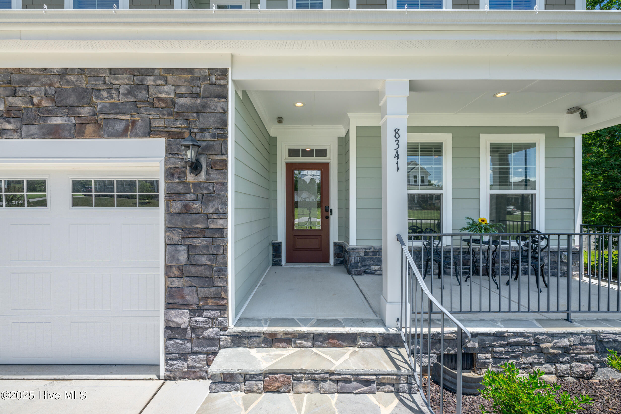 8341 Running Fern Way Property Photo 6